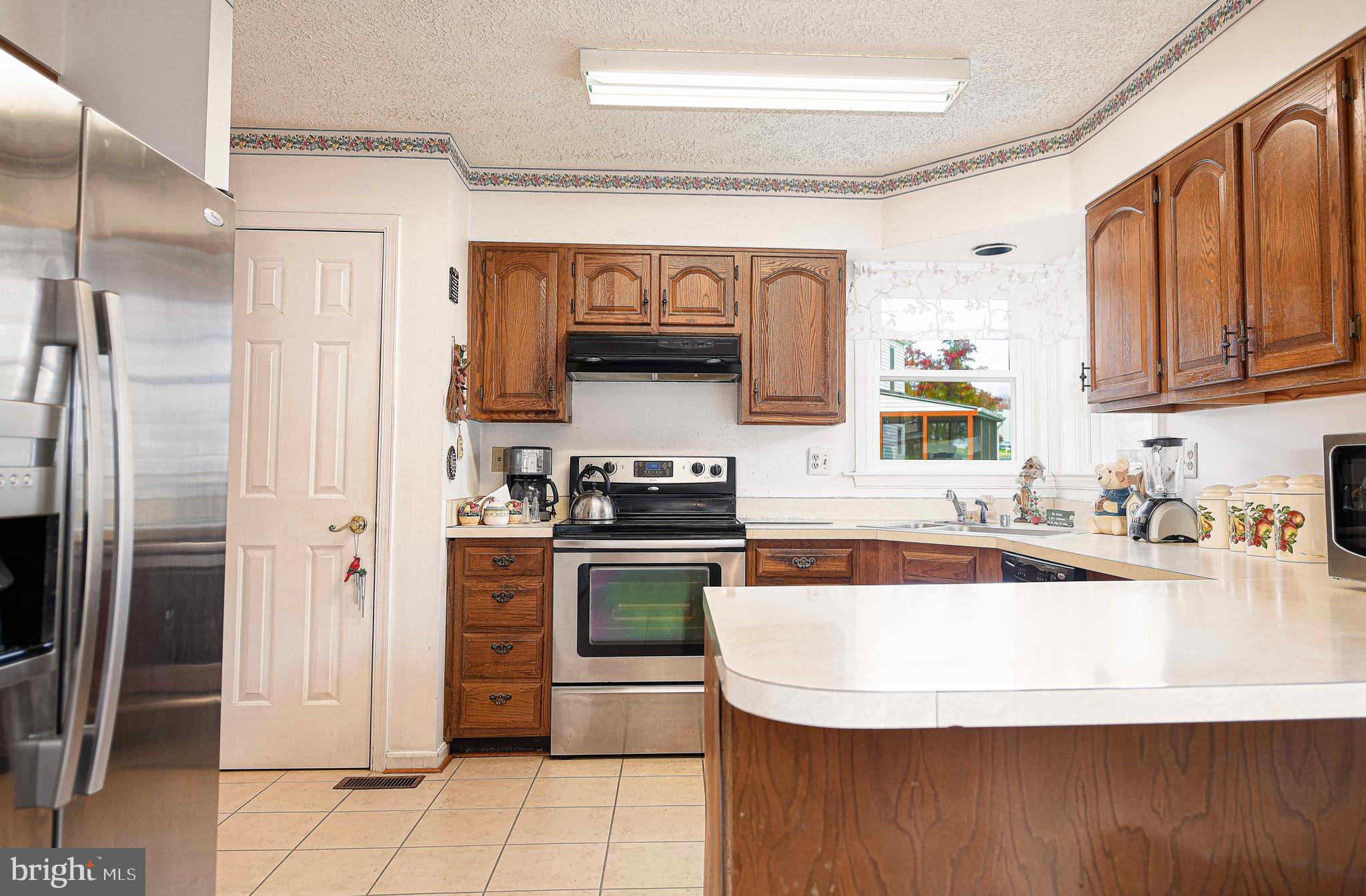 PHILADELPHIA STATION - Residential