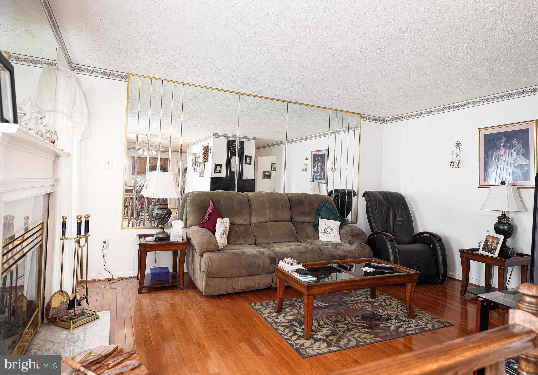 PHILADELPHIA STATION - Residential