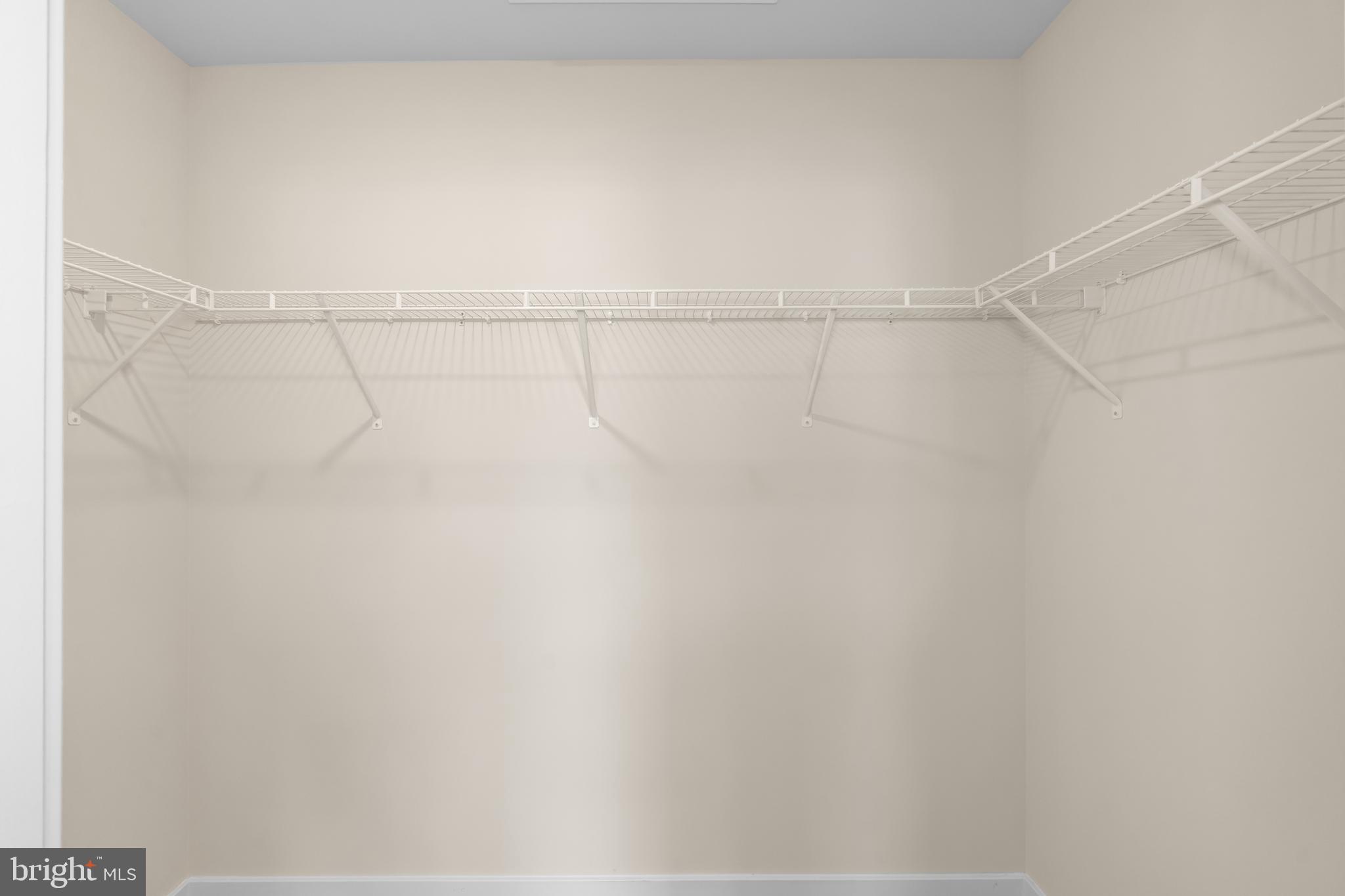 PINEGROVE - Residential