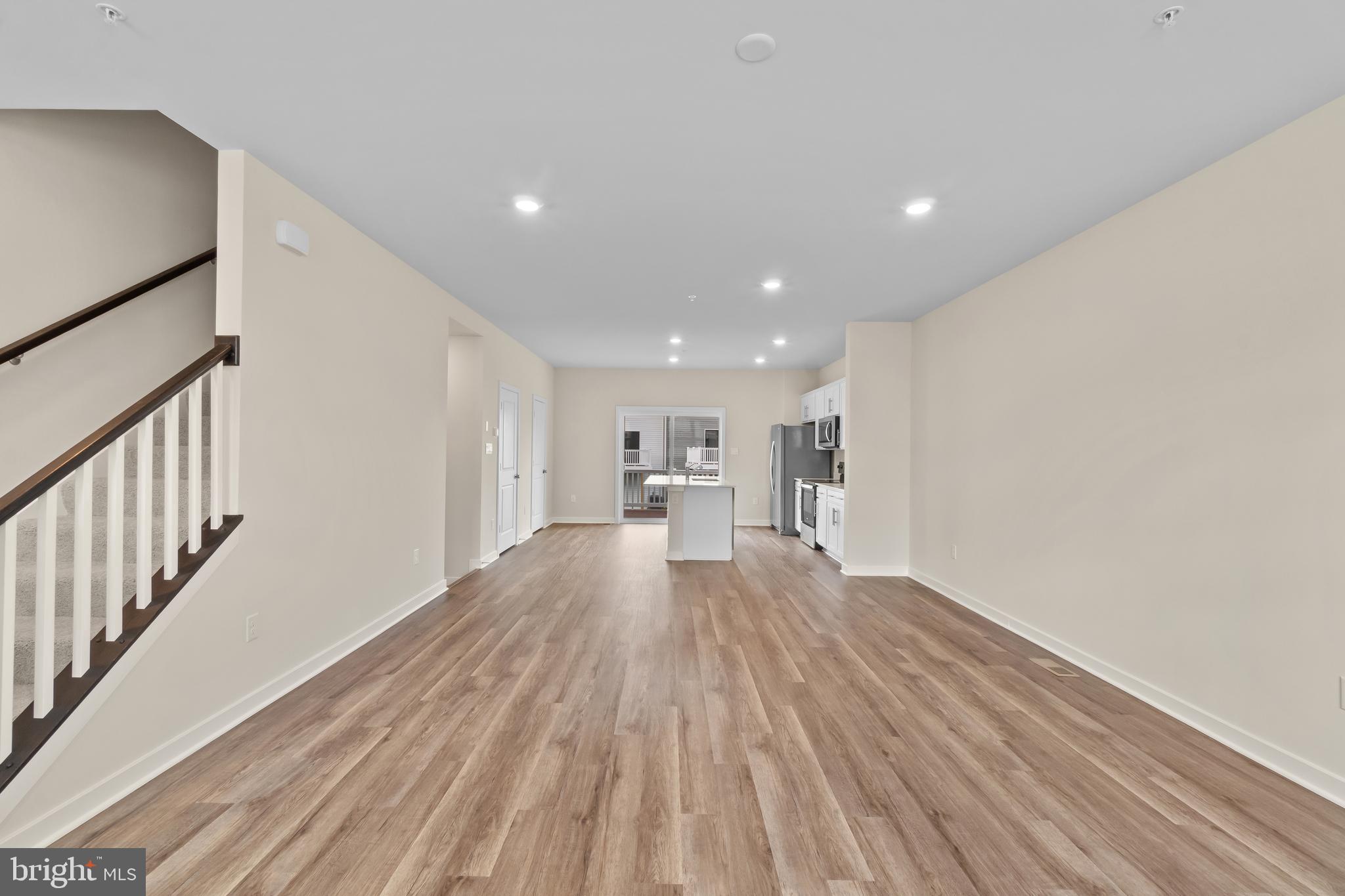 PINEGROVE - Residential