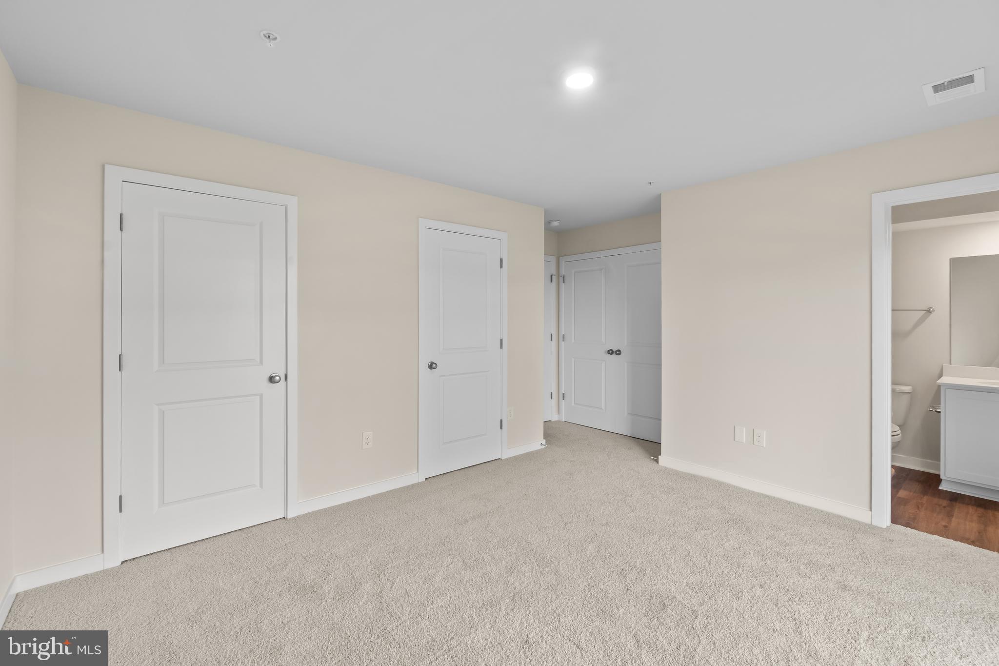 PINEGROVE - Residential