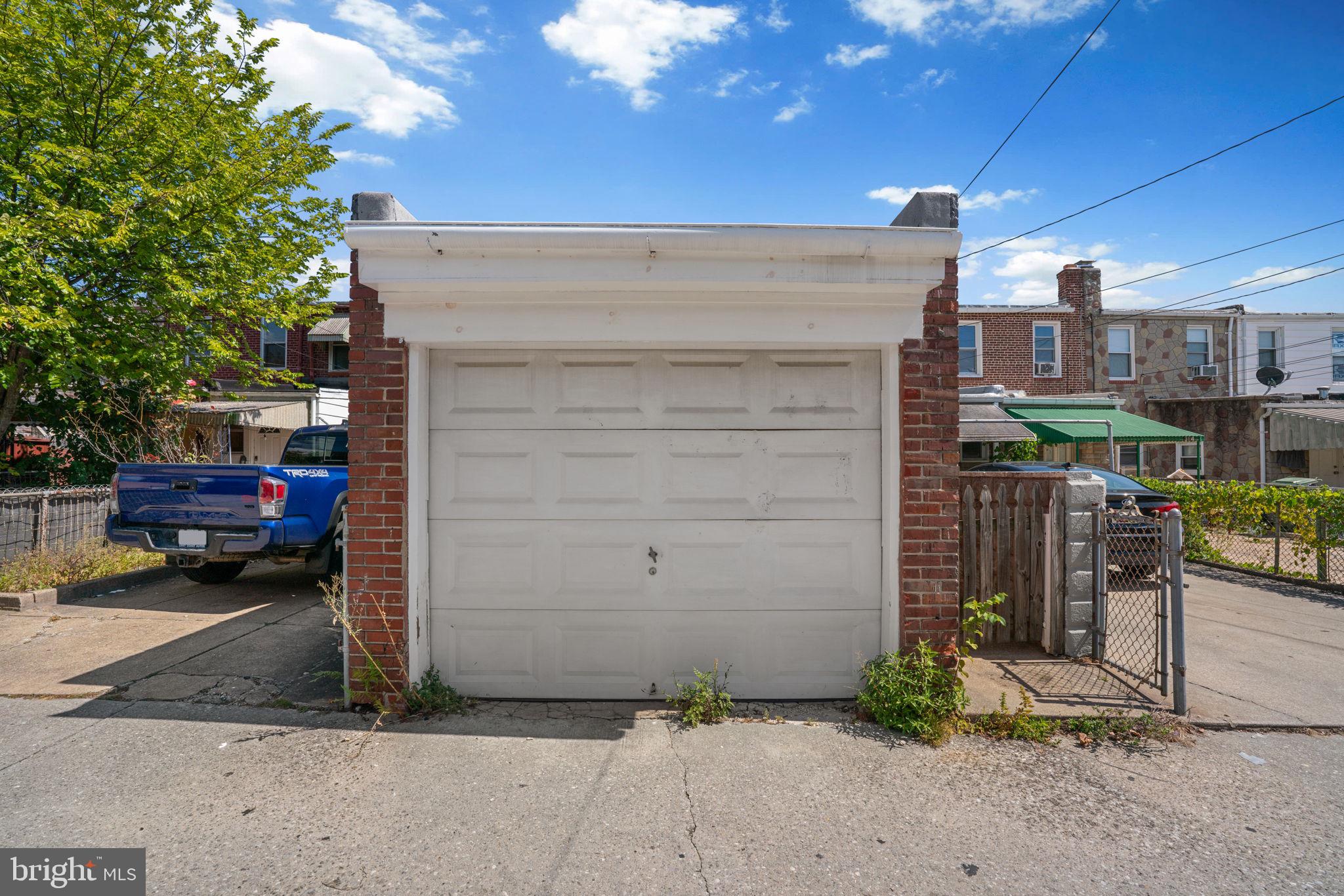 JOSEPH LEE - Residential
