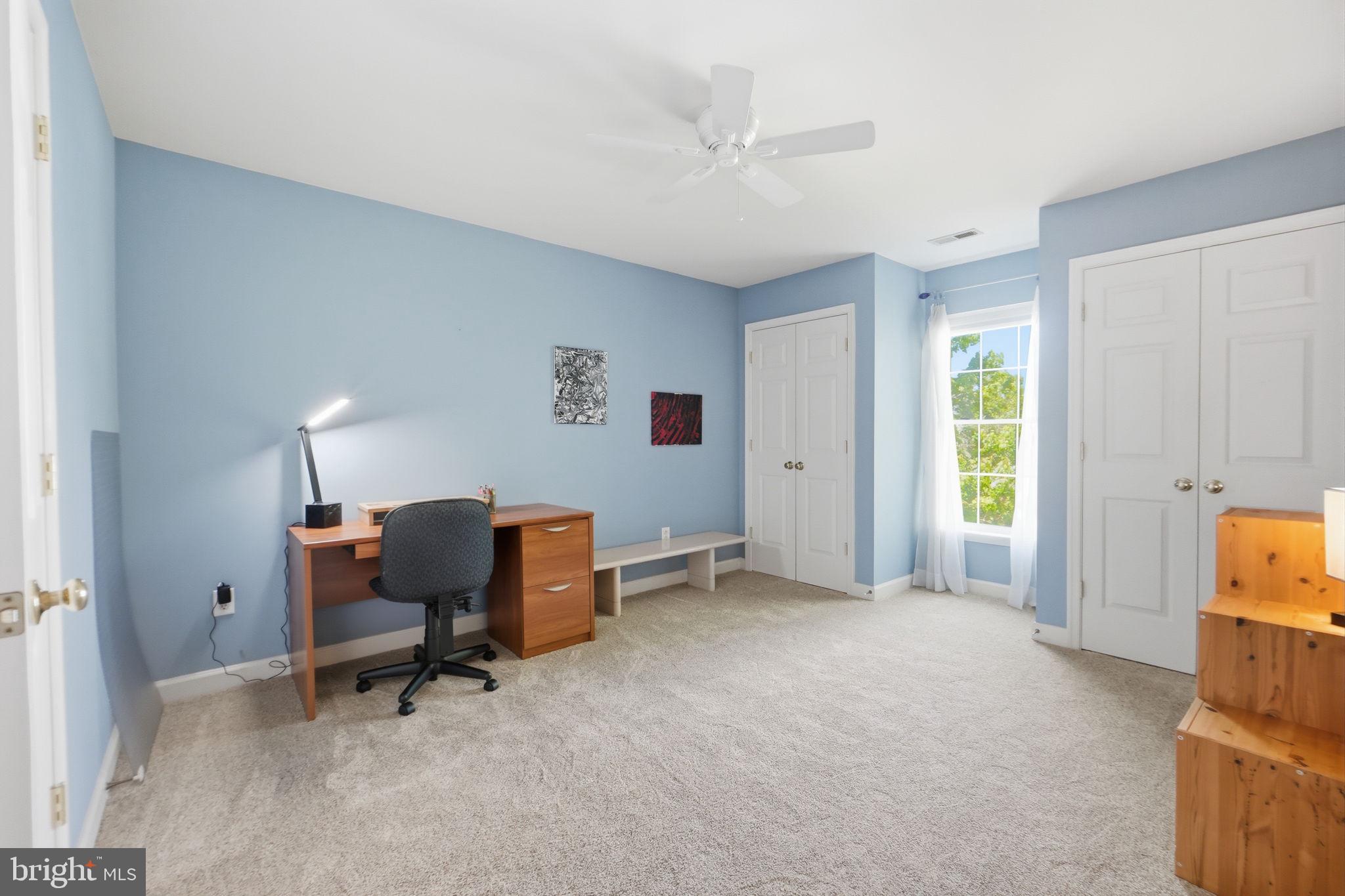 BRIARCLIFF MANOR - Residential