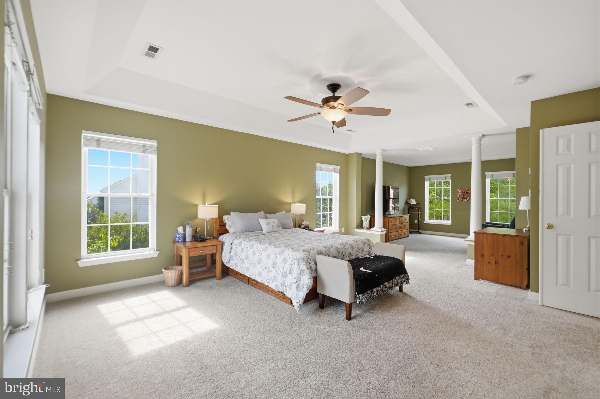 BRIARCLIFF MANOR - Residential