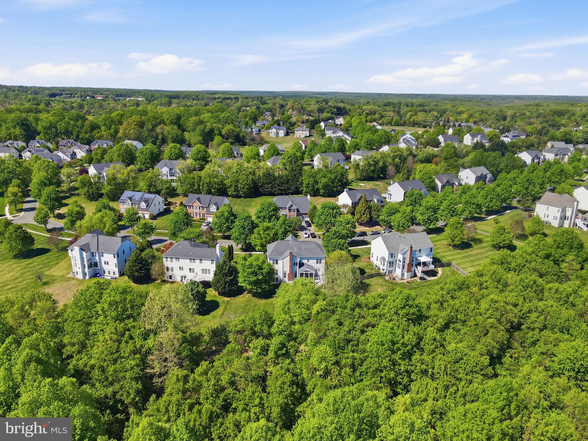 BRIARCLIFF MANOR - Residential