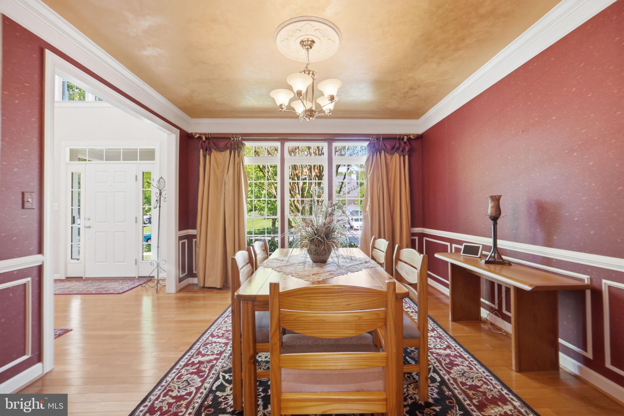BRIARCLIFF MANOR - Residential