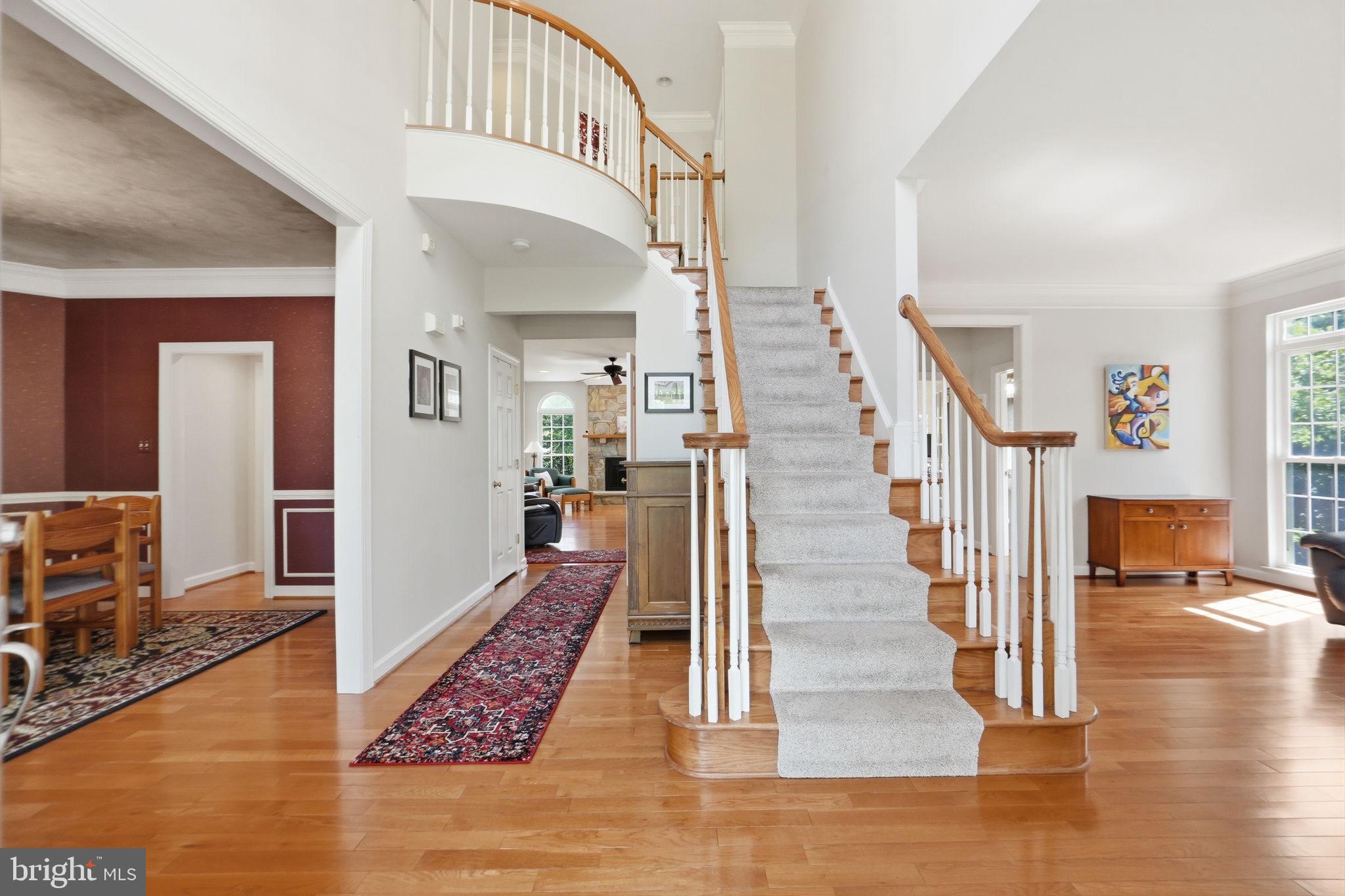 BRIARCLIFF MANOR - Residential