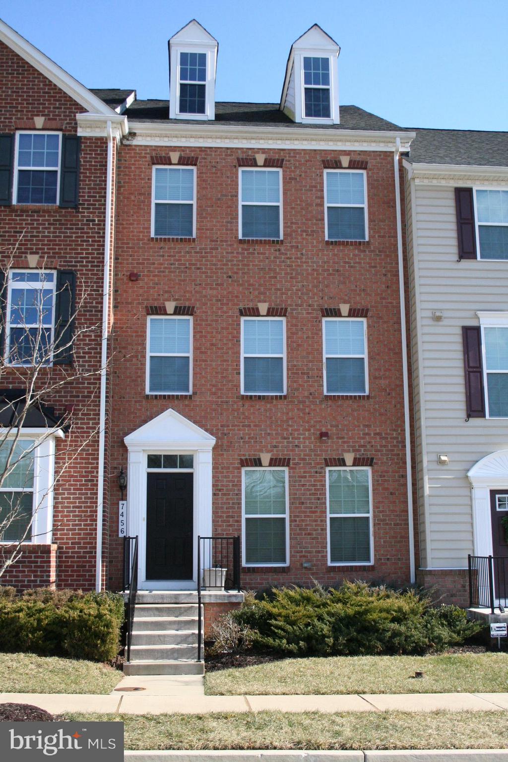 RAINCLIFFE CENTER - Residential