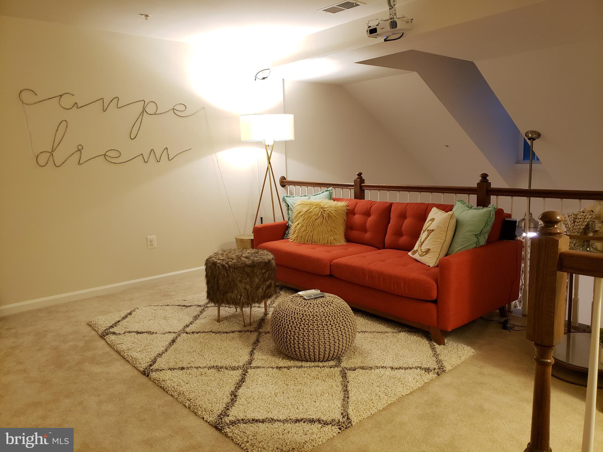 RAINCLIFFE CENTER - Residential