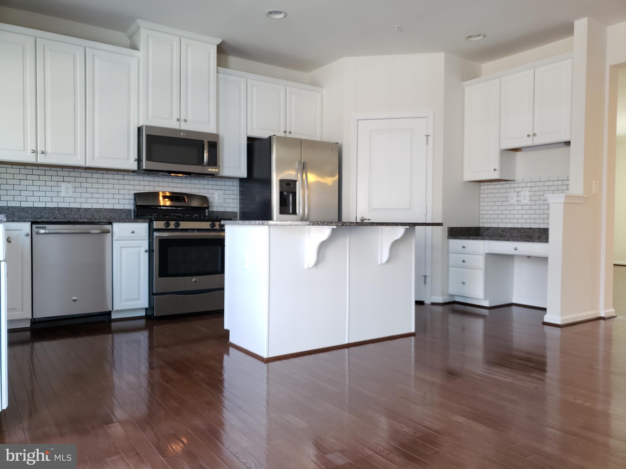 RAINCLIFFE CENTER - Residential