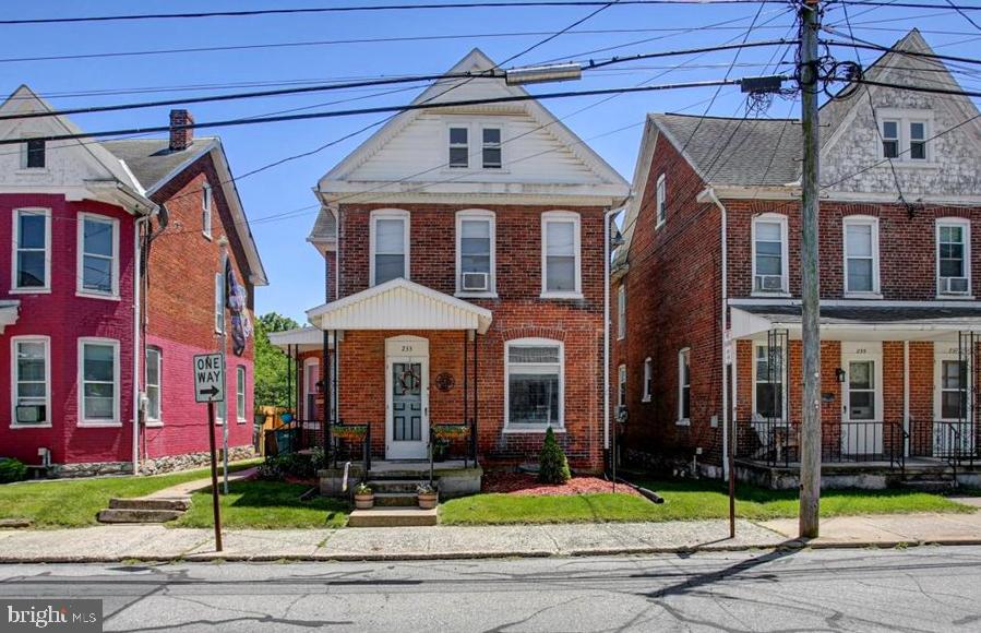 233 CLEVELAND AVENUE
