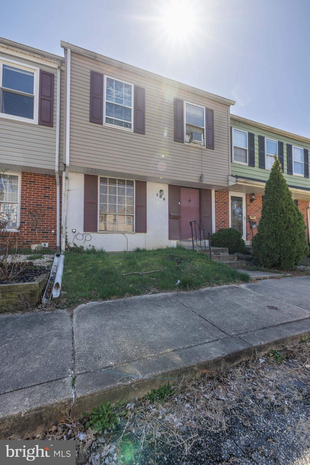 104 ELLIOTT STREET