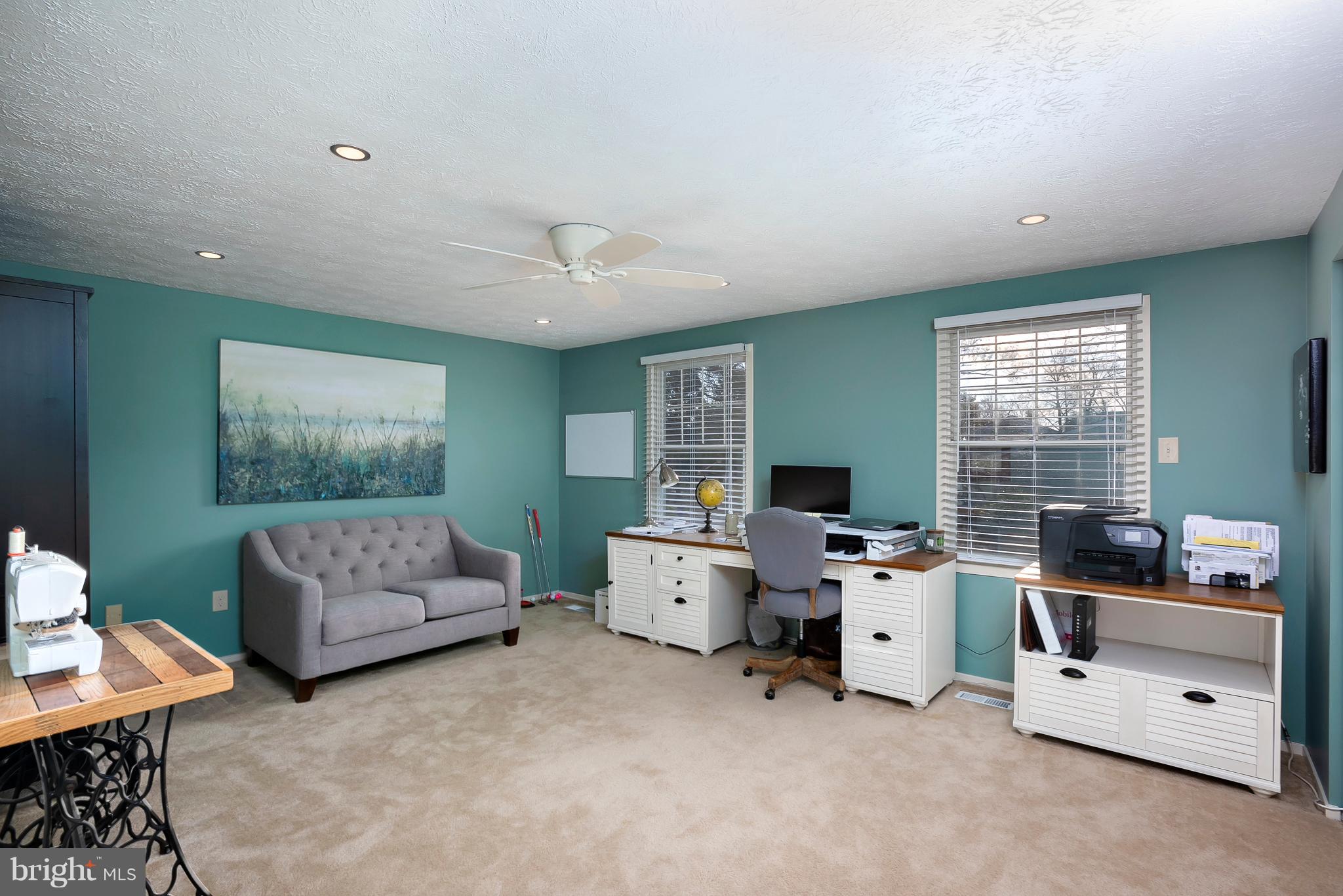 VILLAGE OF LONG REACH - Residential