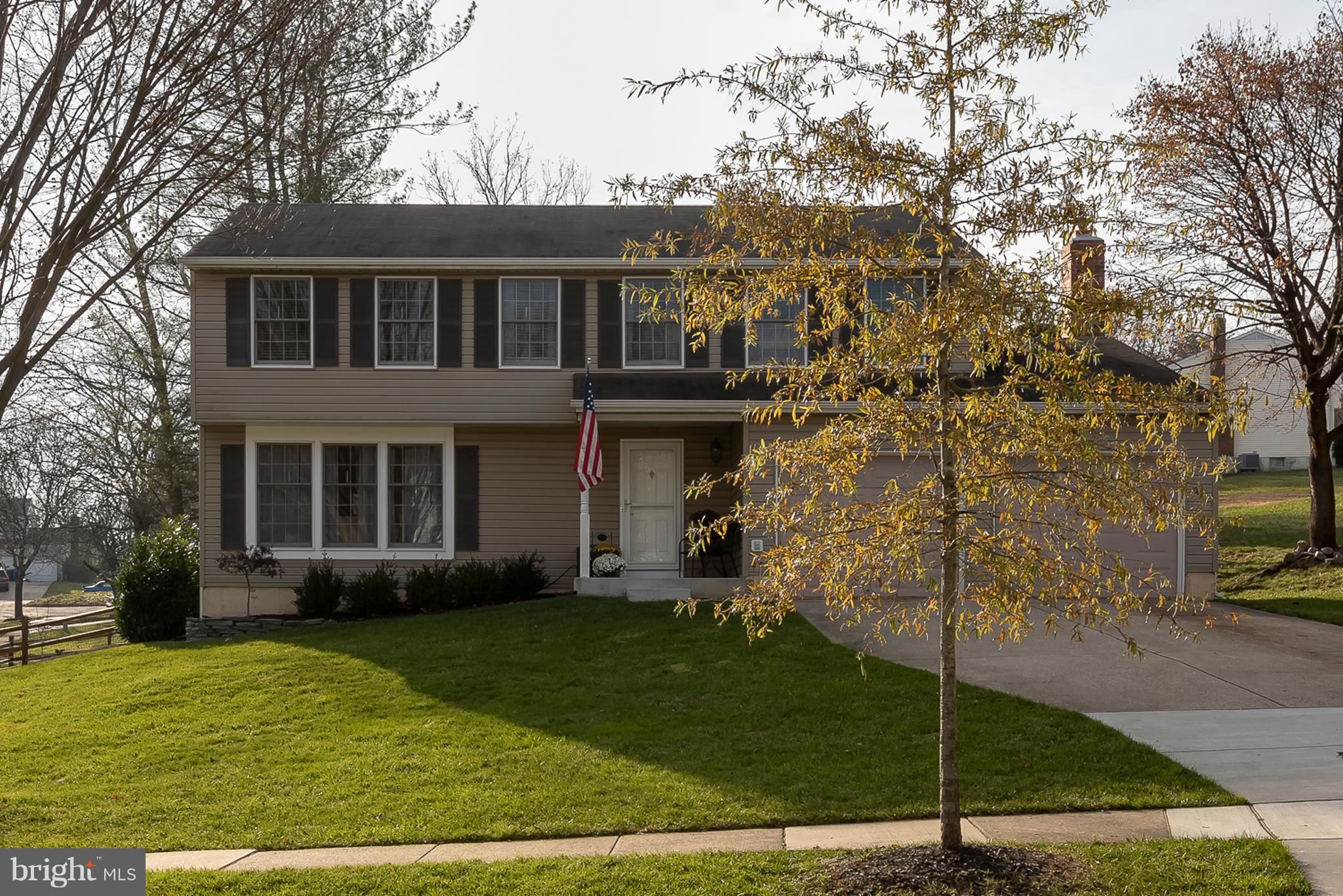 VILLAGE OF LONG REACH - Residential