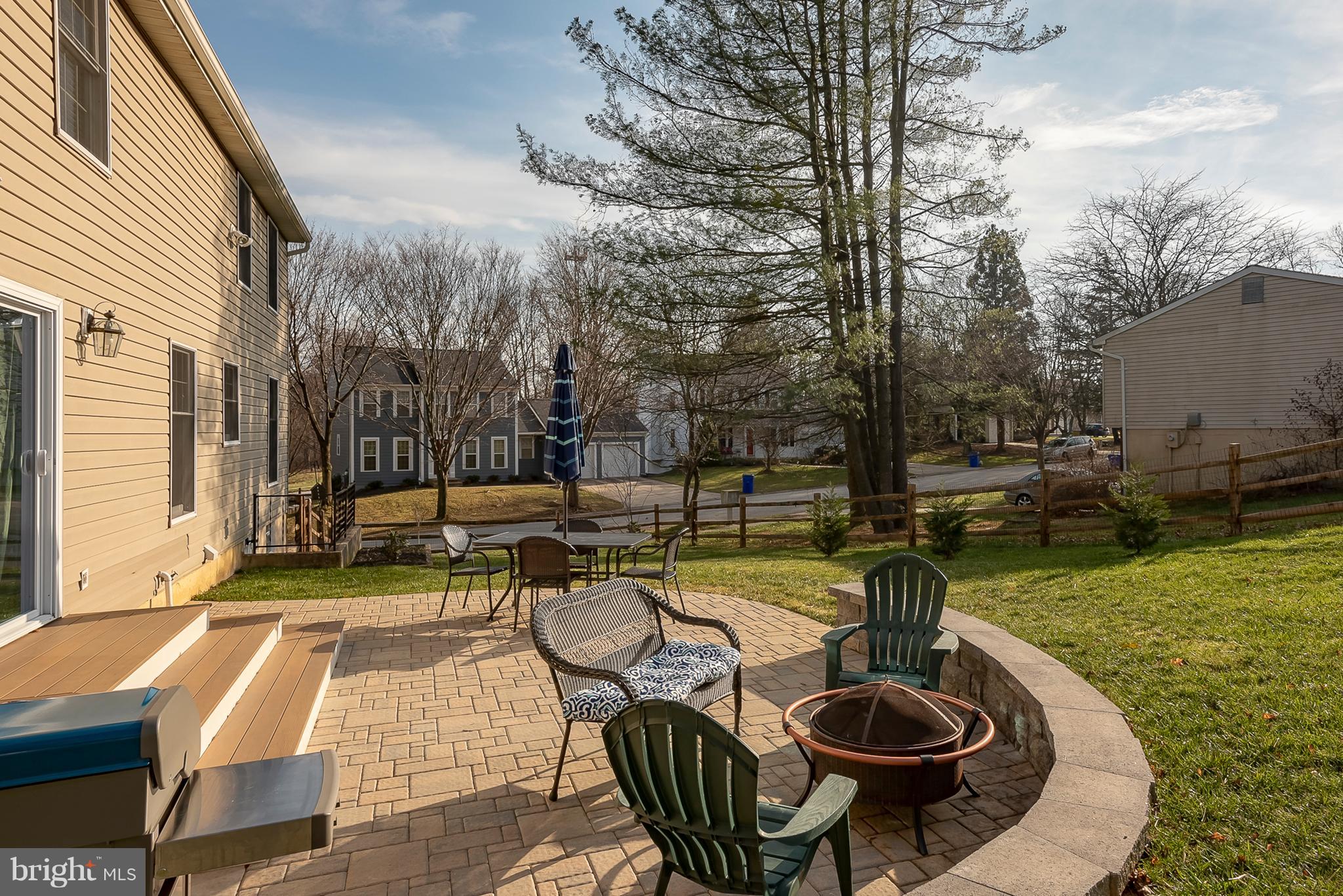 VILLAGE OF LONG REACH - Residential