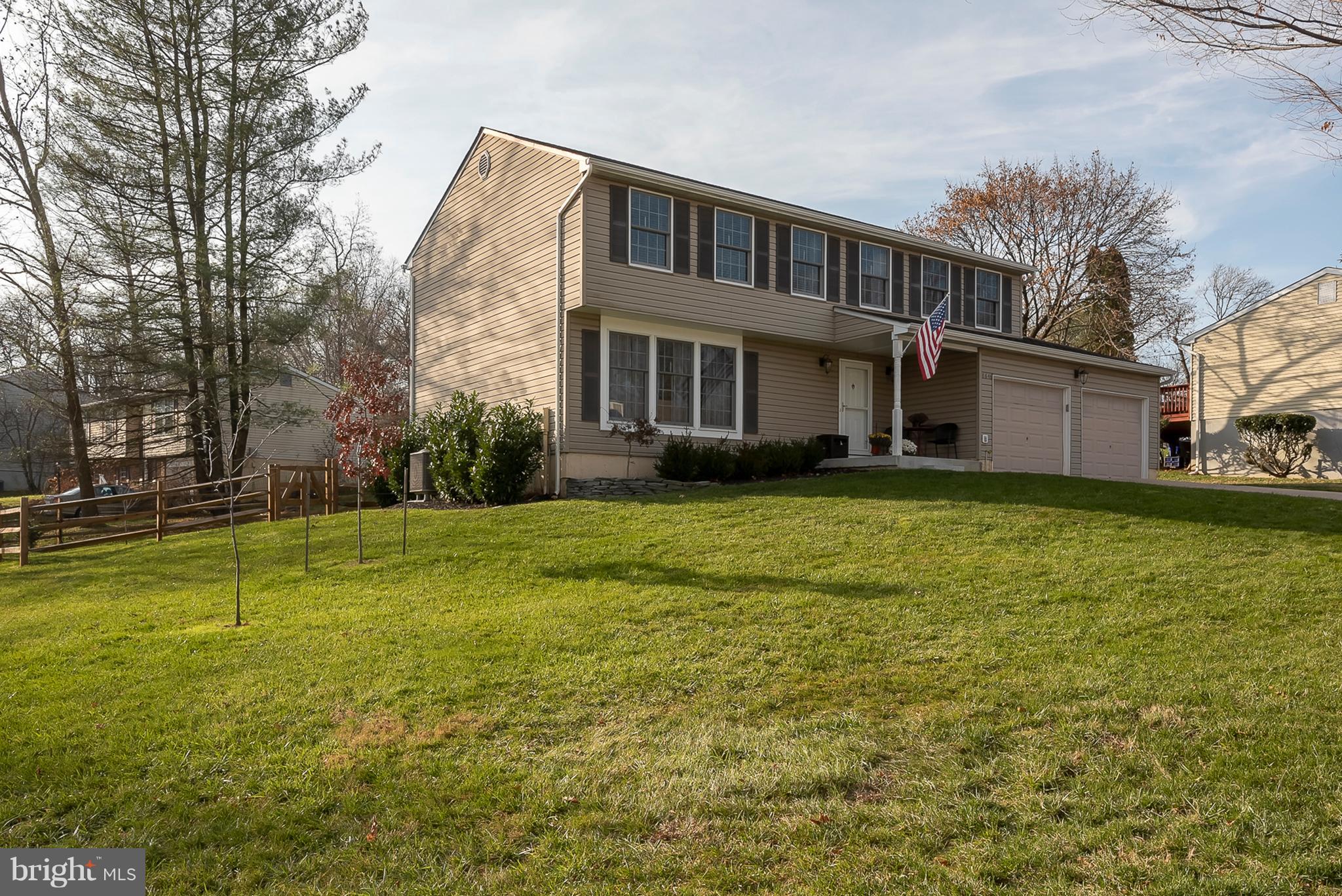 VILLAGE OF LONG REACH - Residential