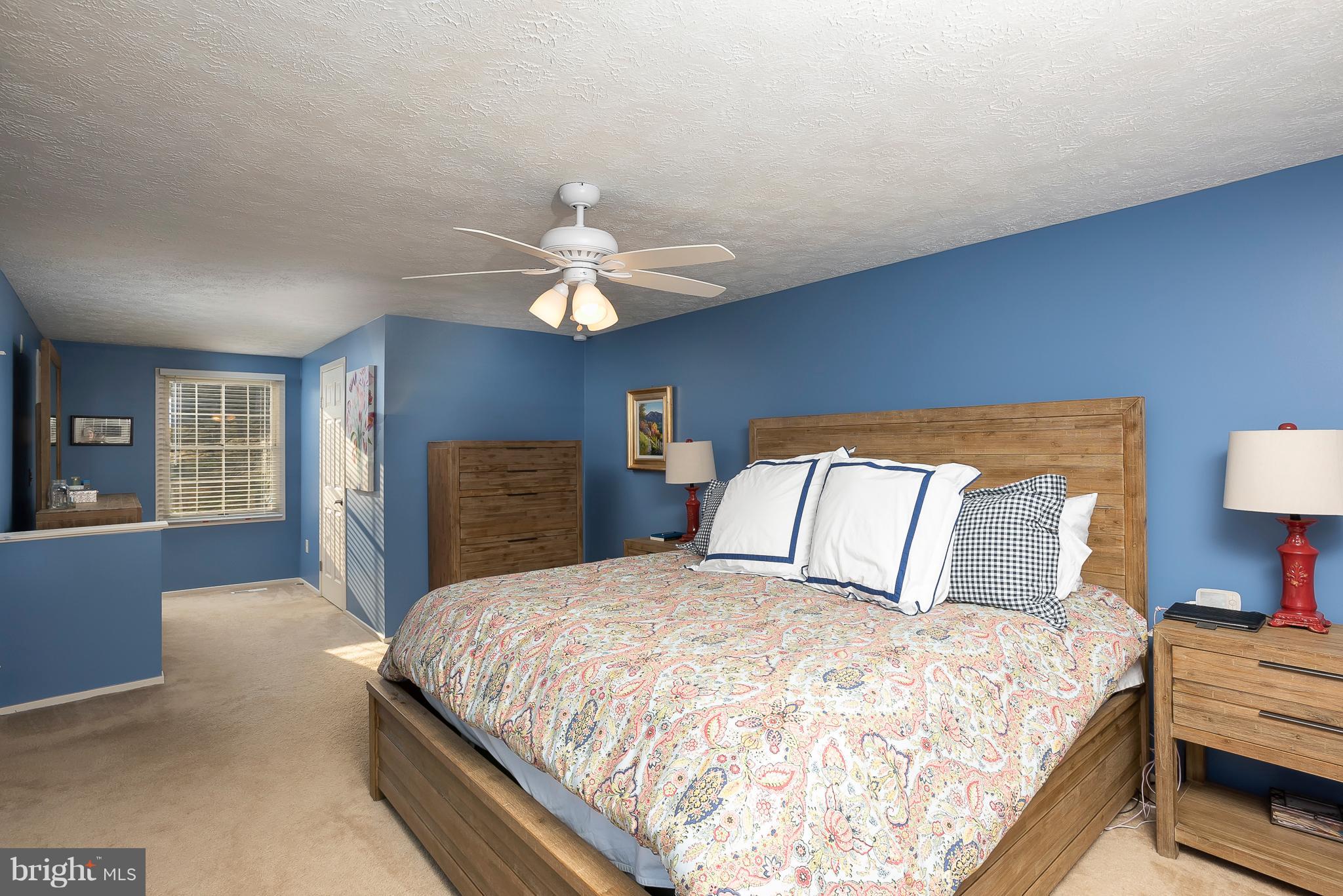 VILLAGE OF LONG REACH - Residential