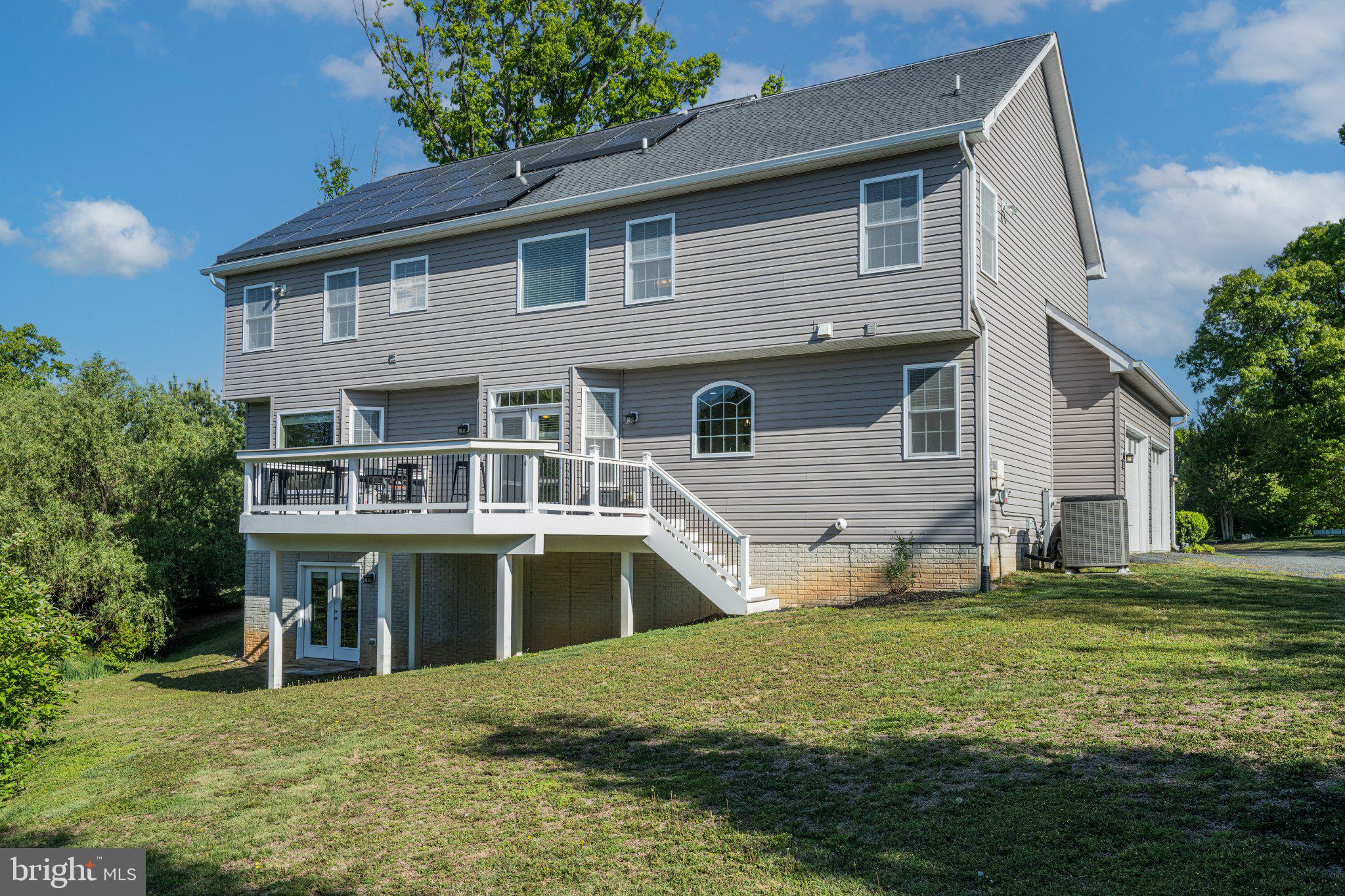 NORTH LAUREL PARK - Residential