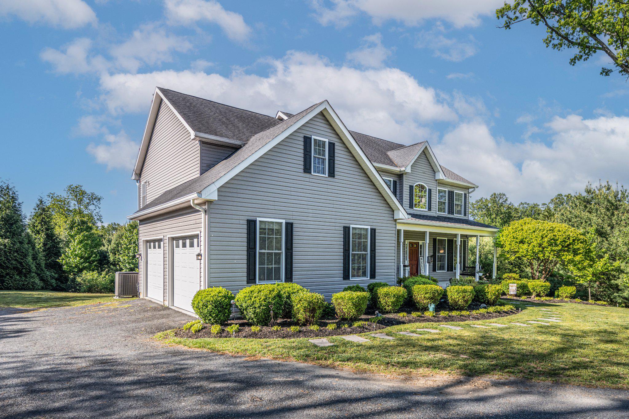 NORTH LAUREL PARK - Residential