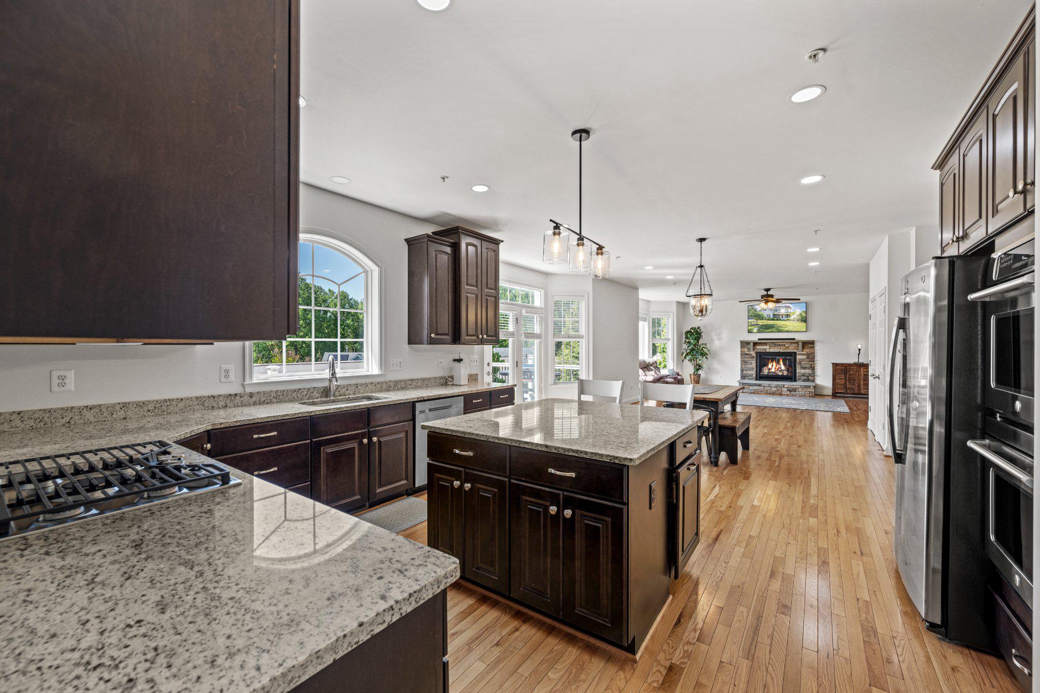 NORTH LAUREL PARK - Residential
