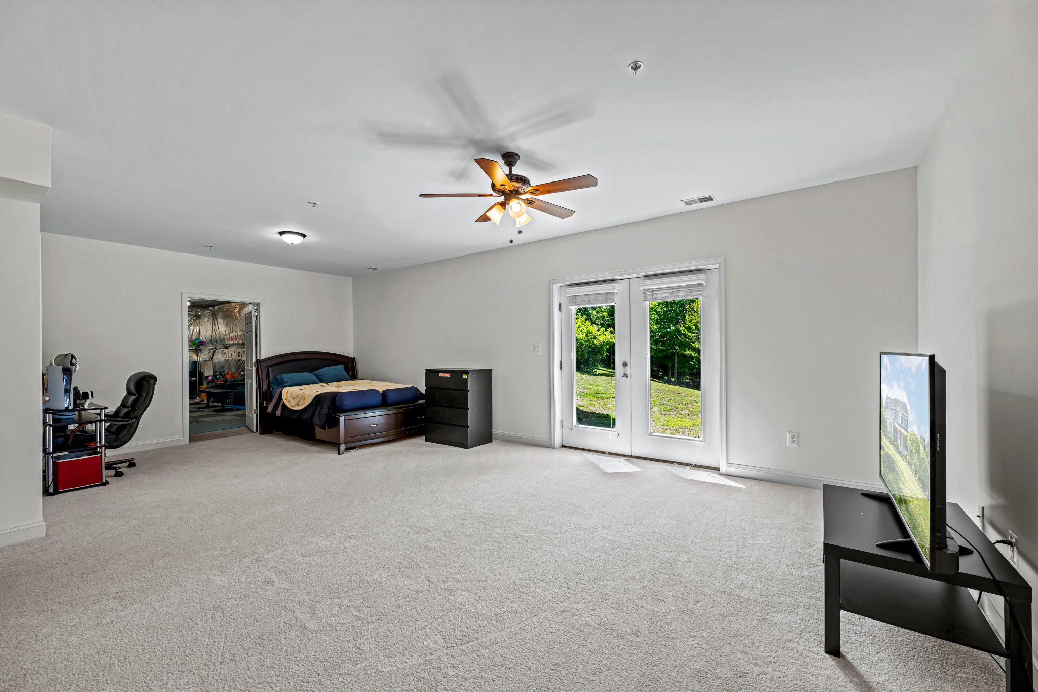 NORTH LAUREL PARK - Residential
