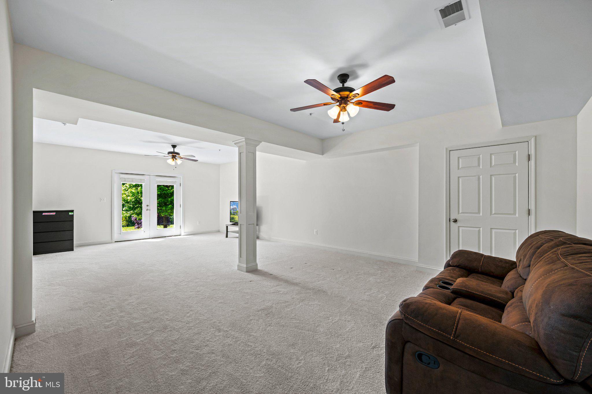 NORTH LAUREL PARK - Residential
