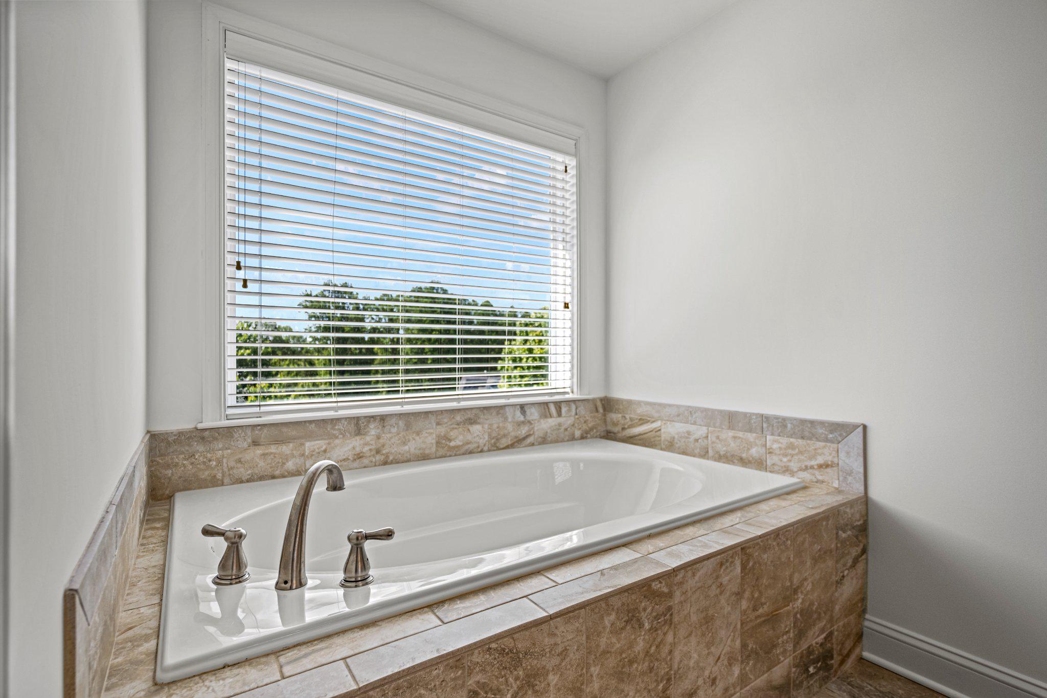 NORTH LAUREL PARK - Residential