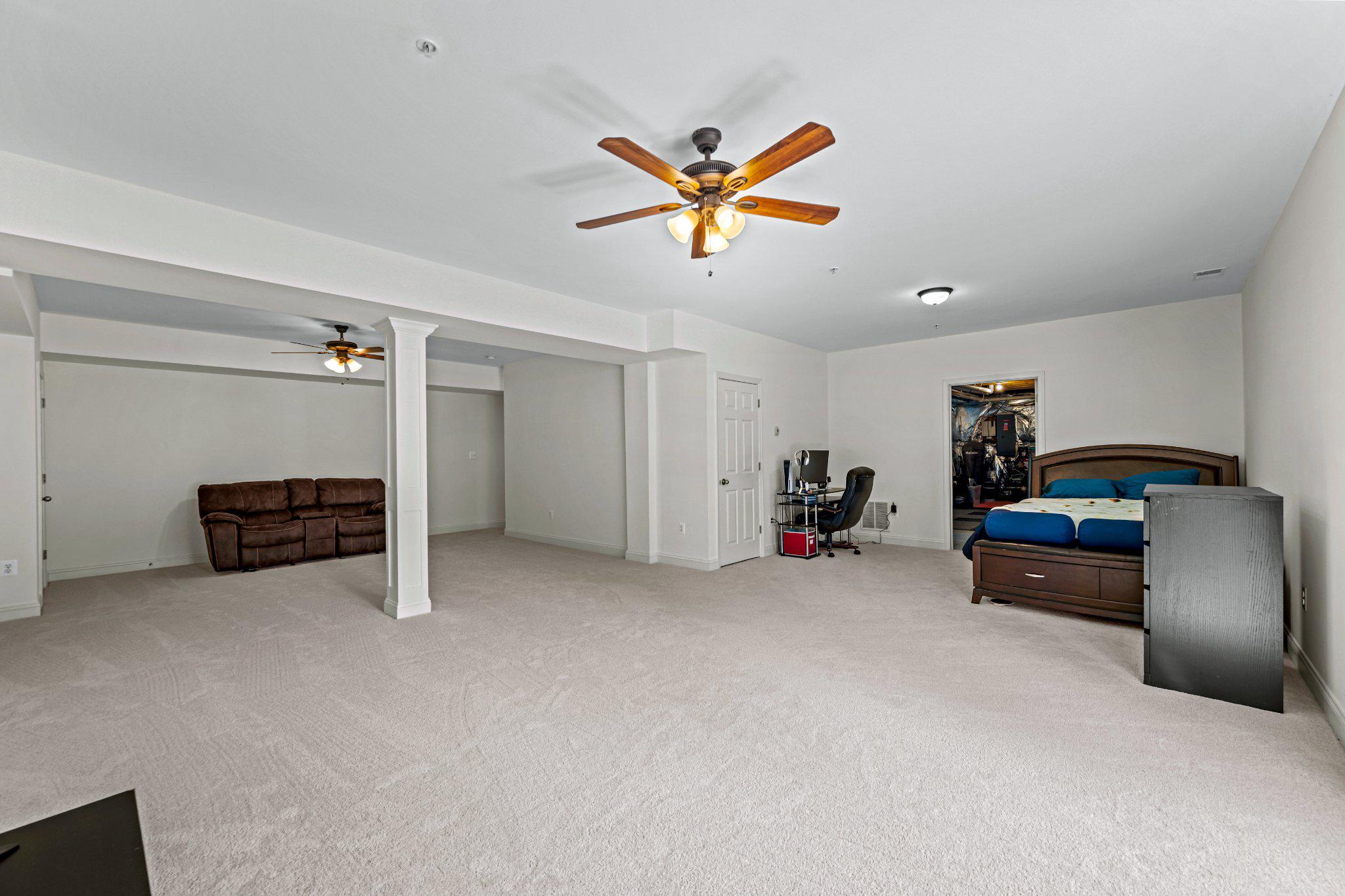 NORTH LAUREL PARK - Residential