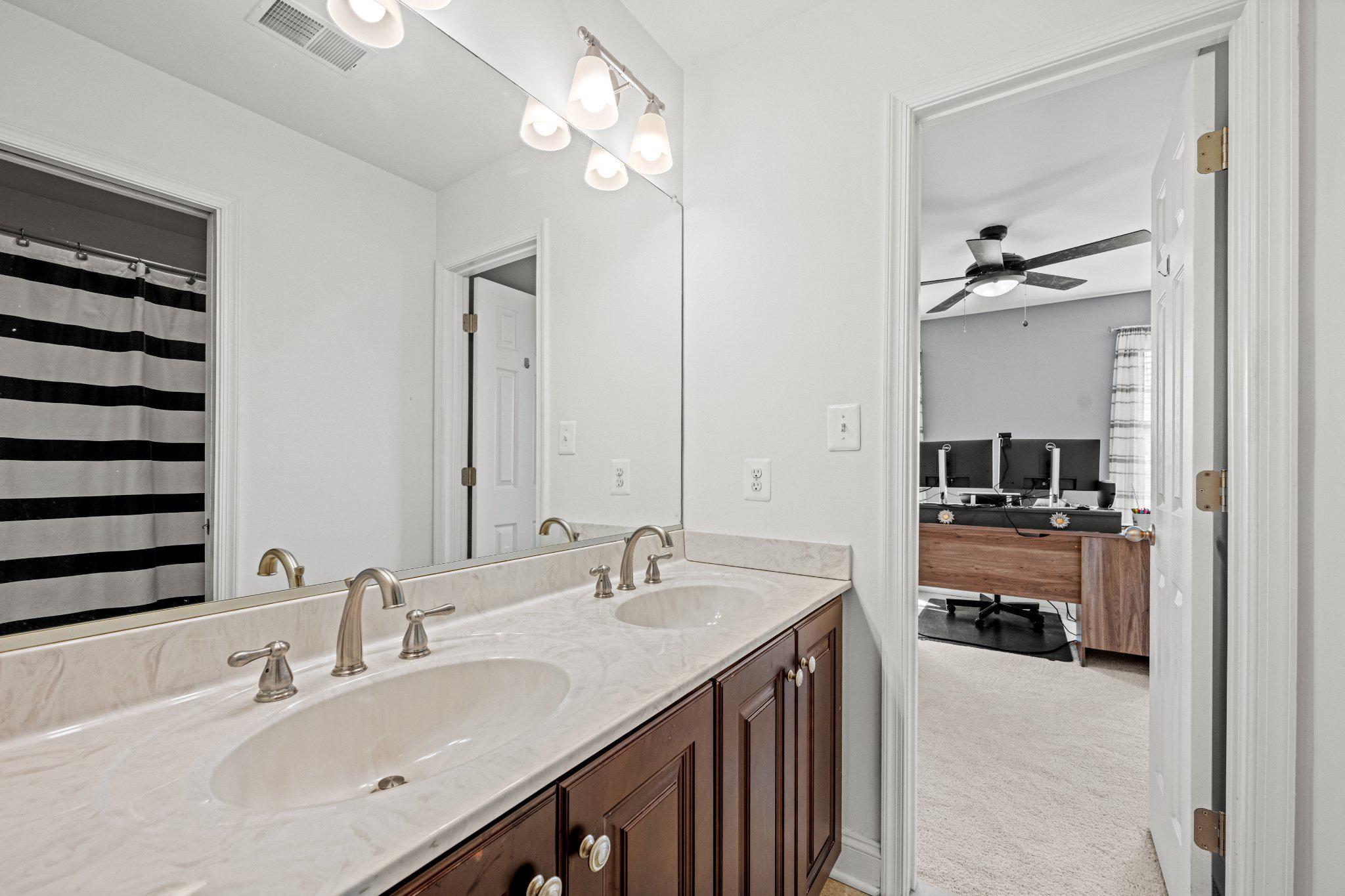 NORTH LAUREL PARK - Residential