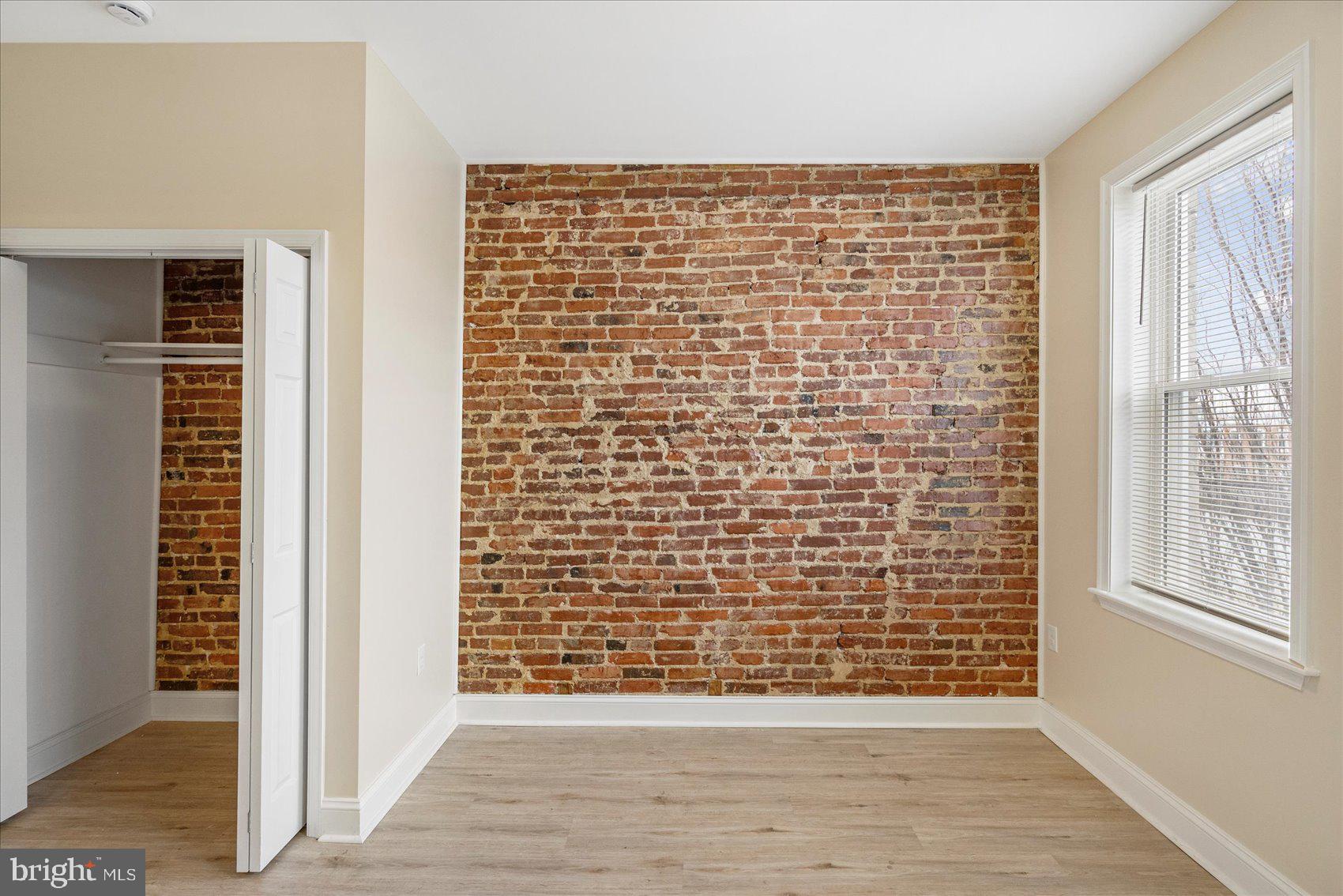 HIGHLANDTOWN - Residential Lease