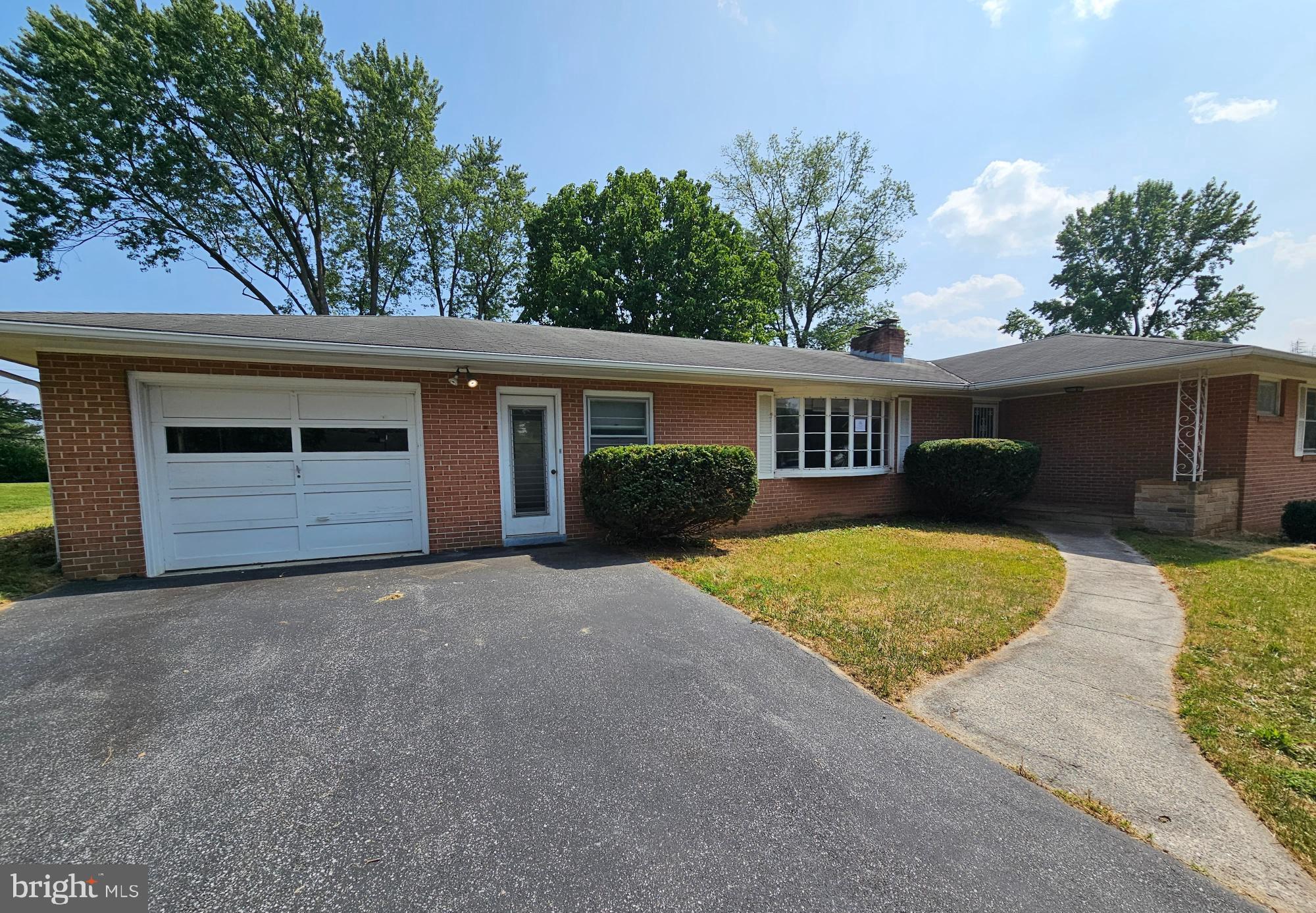 VAN LEAR - Residential