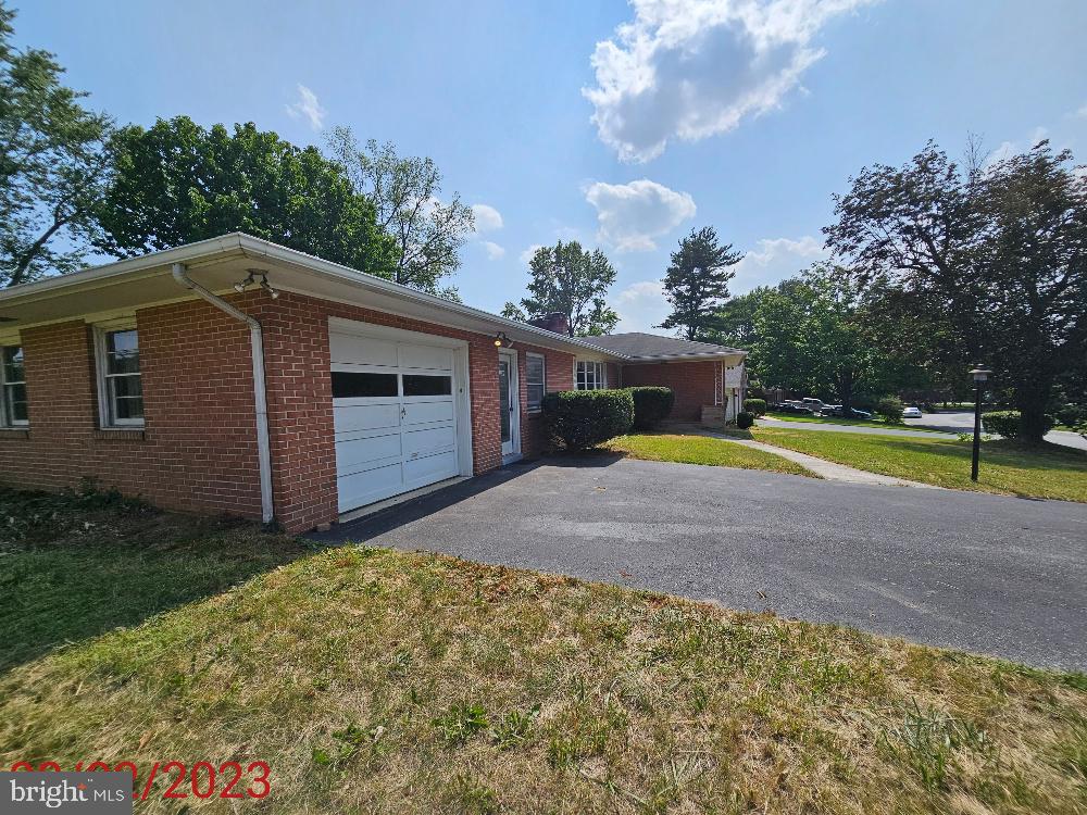 VAN LEAR - Residential