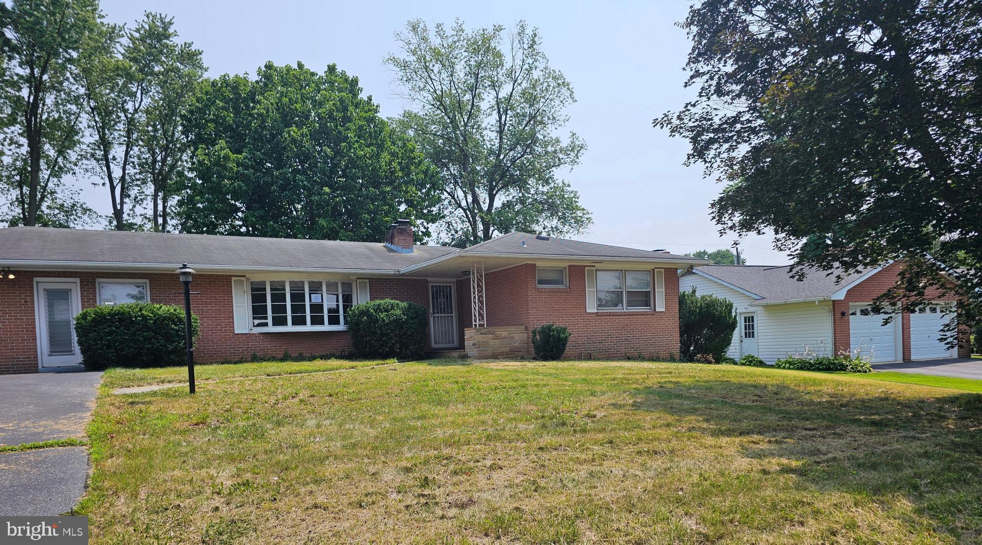 VAN LEAR - Residential