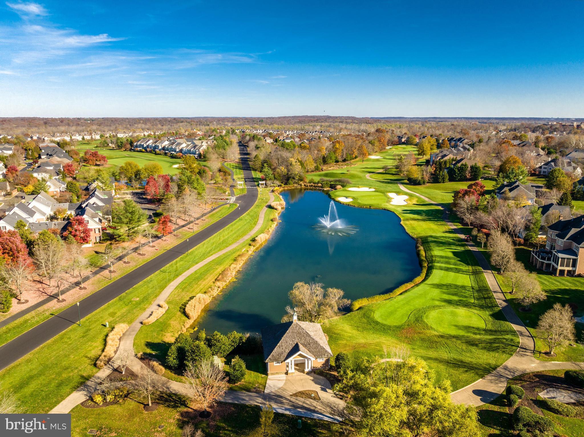 RIVER CREEK - Residential