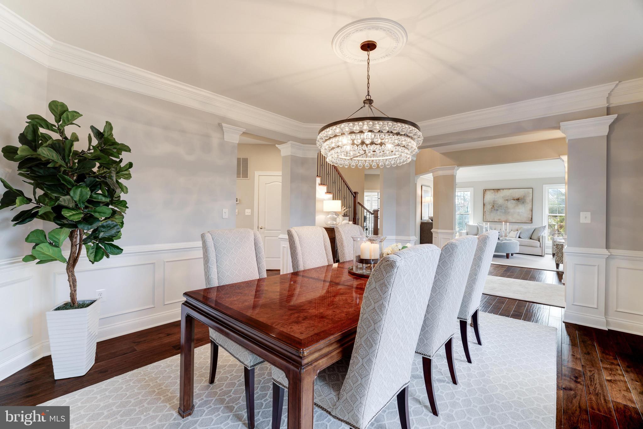 RIVER CREEK - Residential