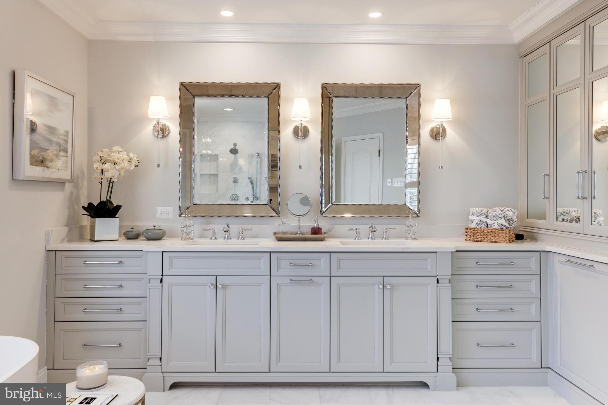 RIVER CREEK - Residential