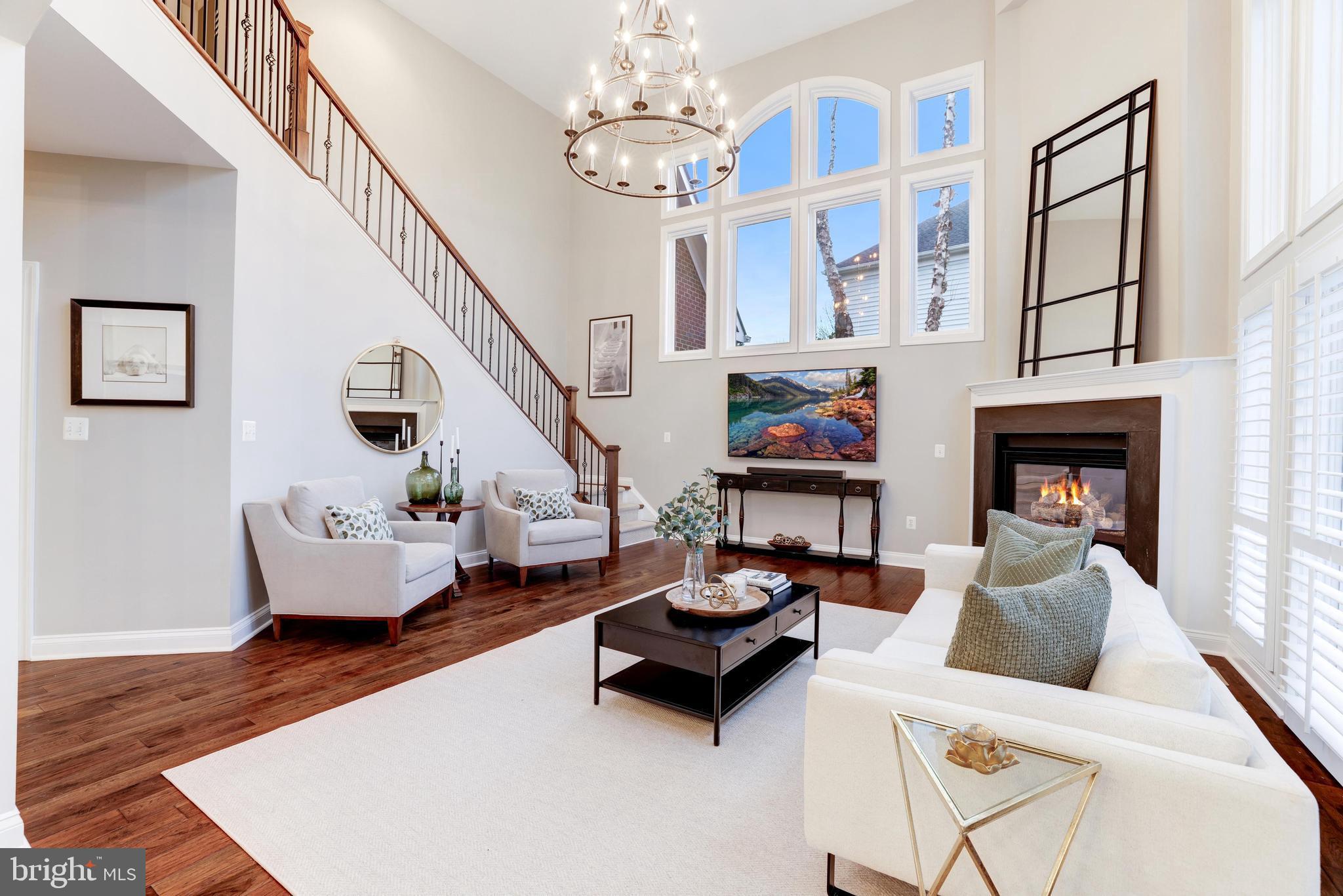 RIVER CREEK - Residential