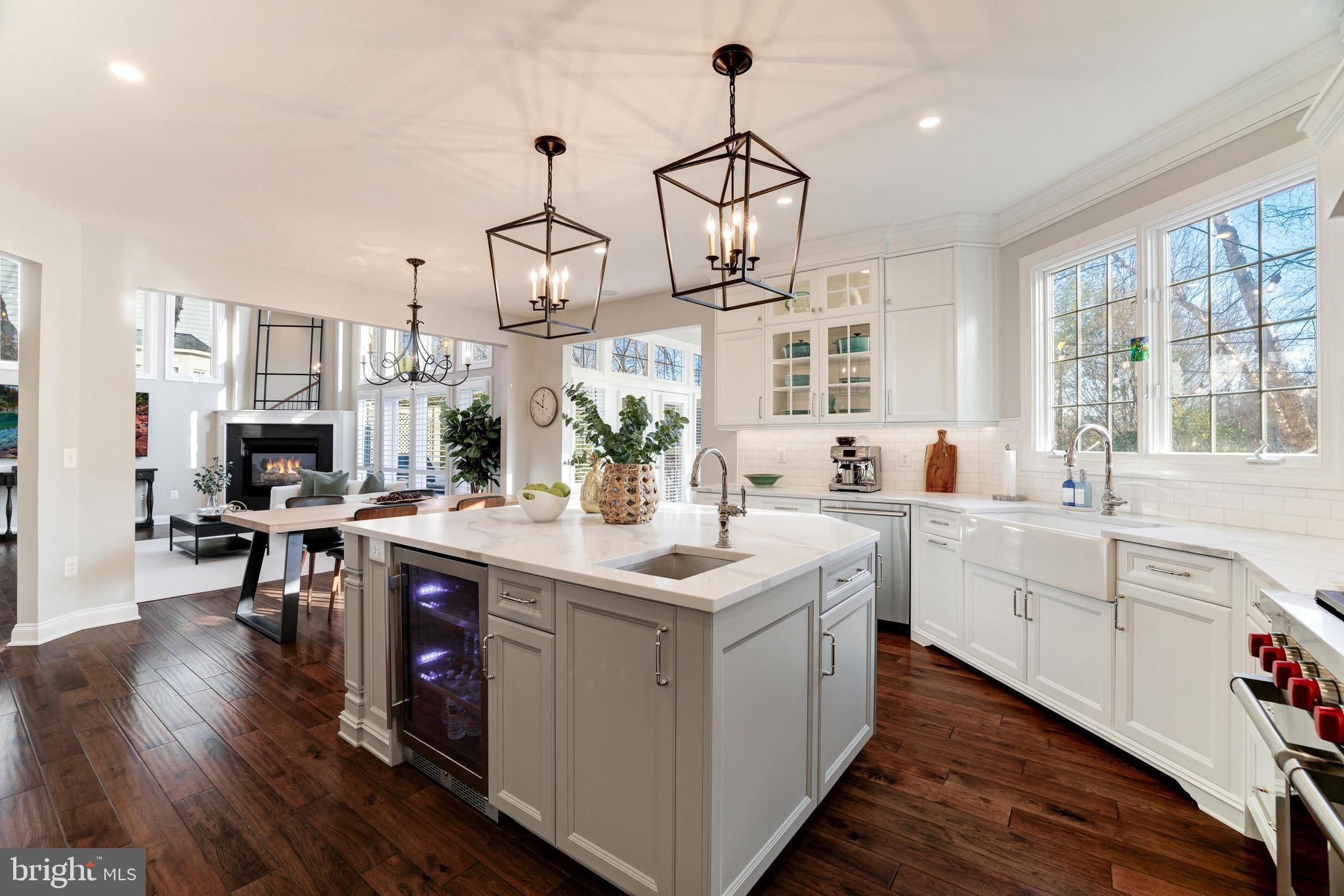 RIVER CREEK - Residential