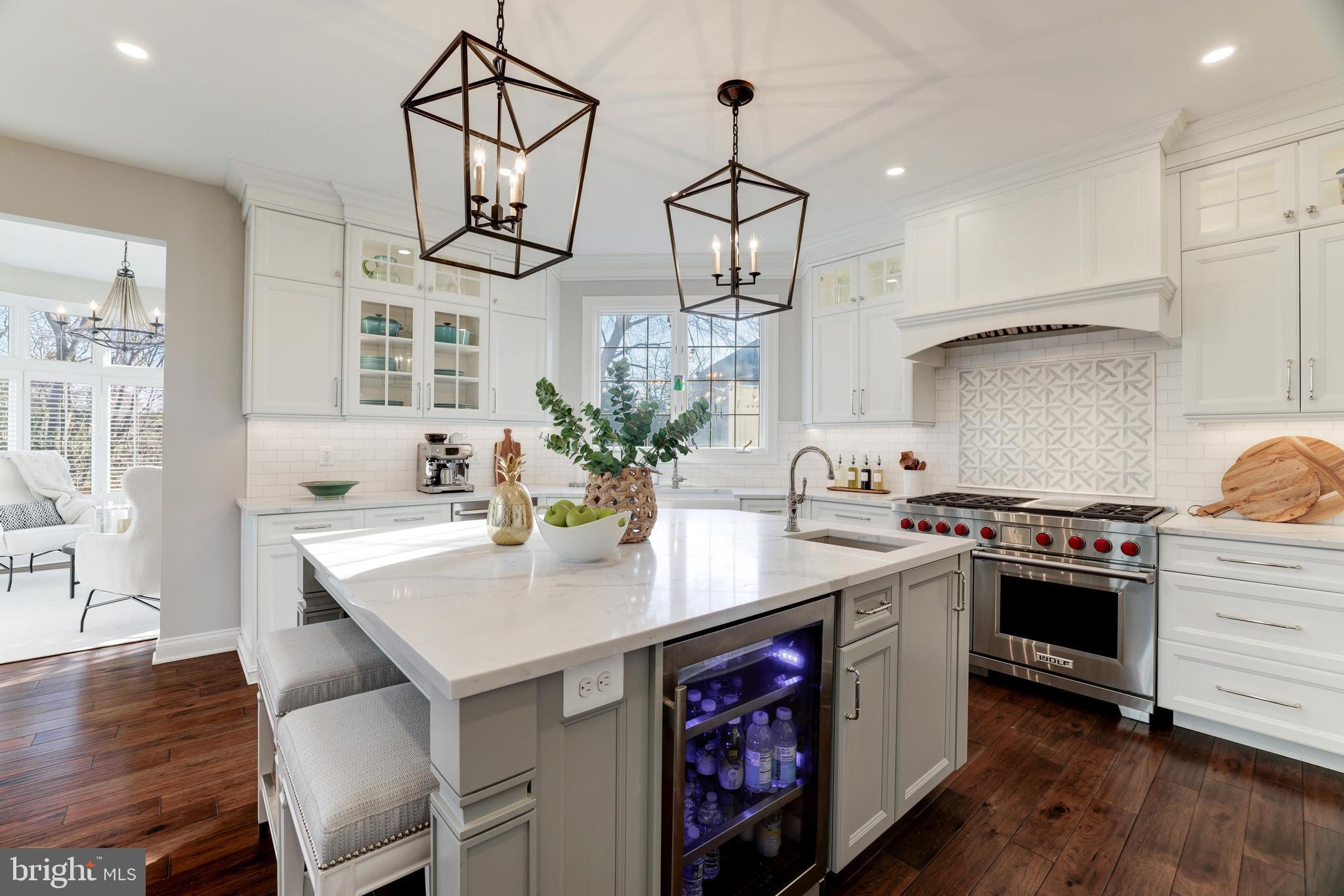 RIVER CREEK - Residential