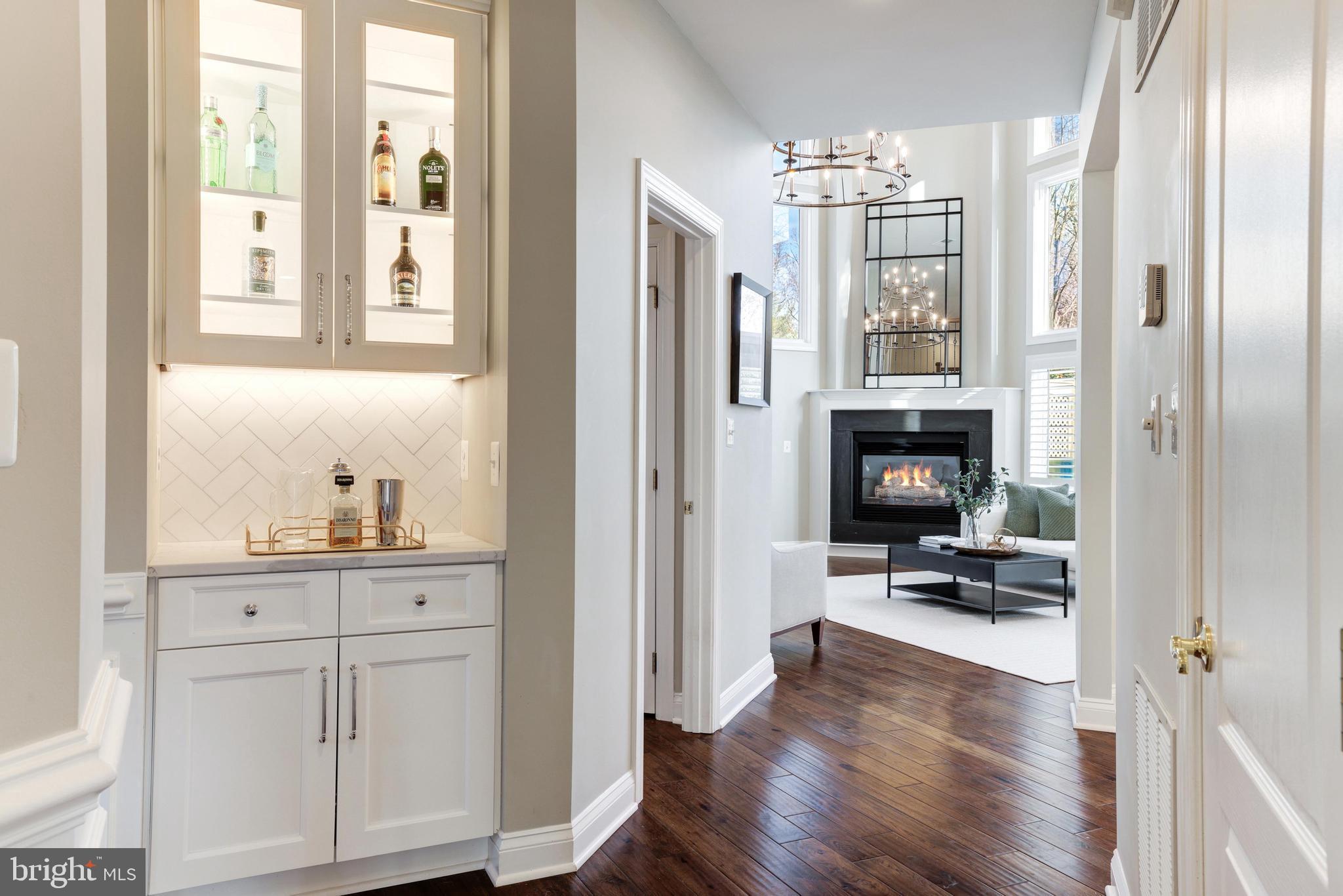 RIVER CREEK - Residential