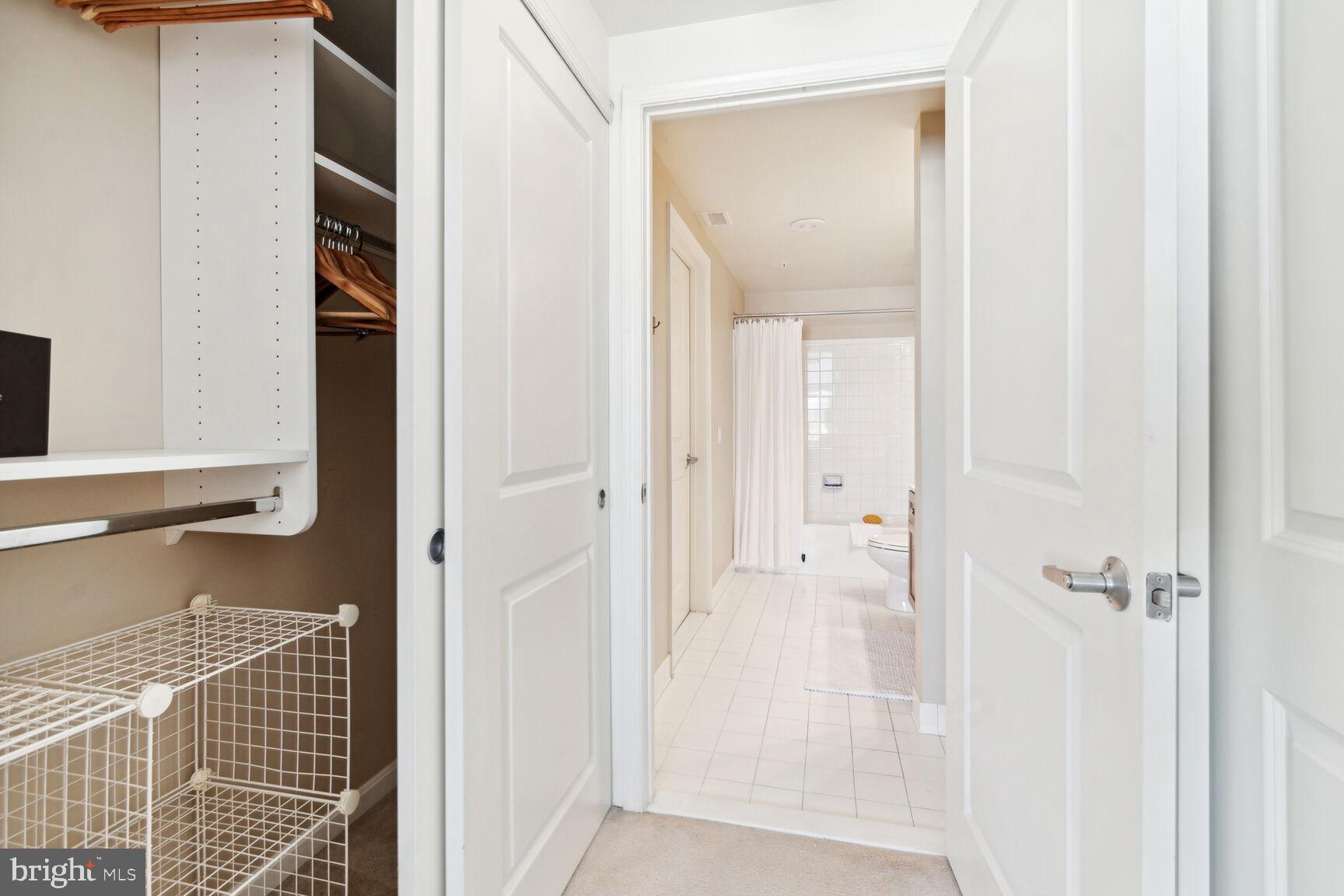 CRESCENT - Residential