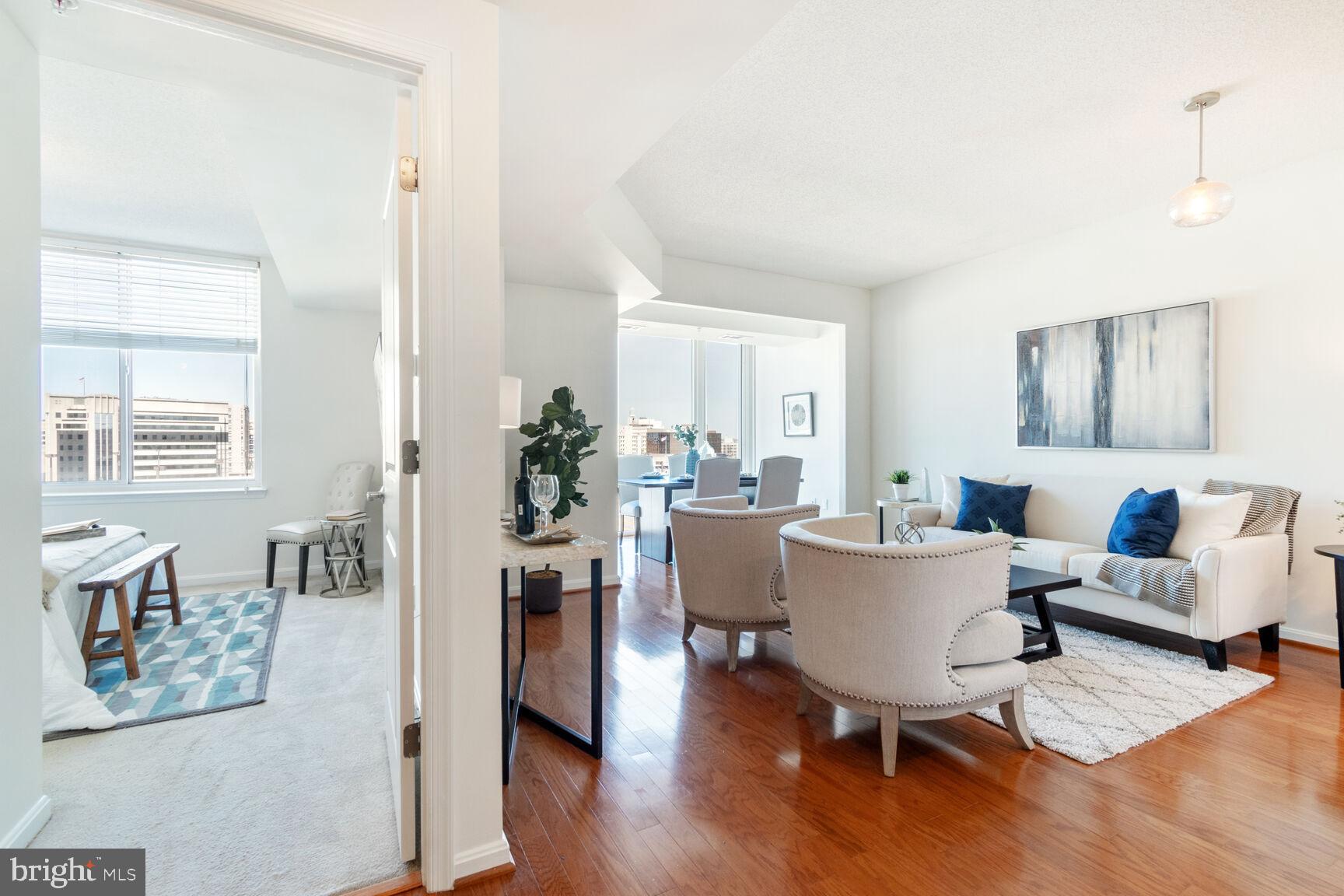 CRESCENT - Residential