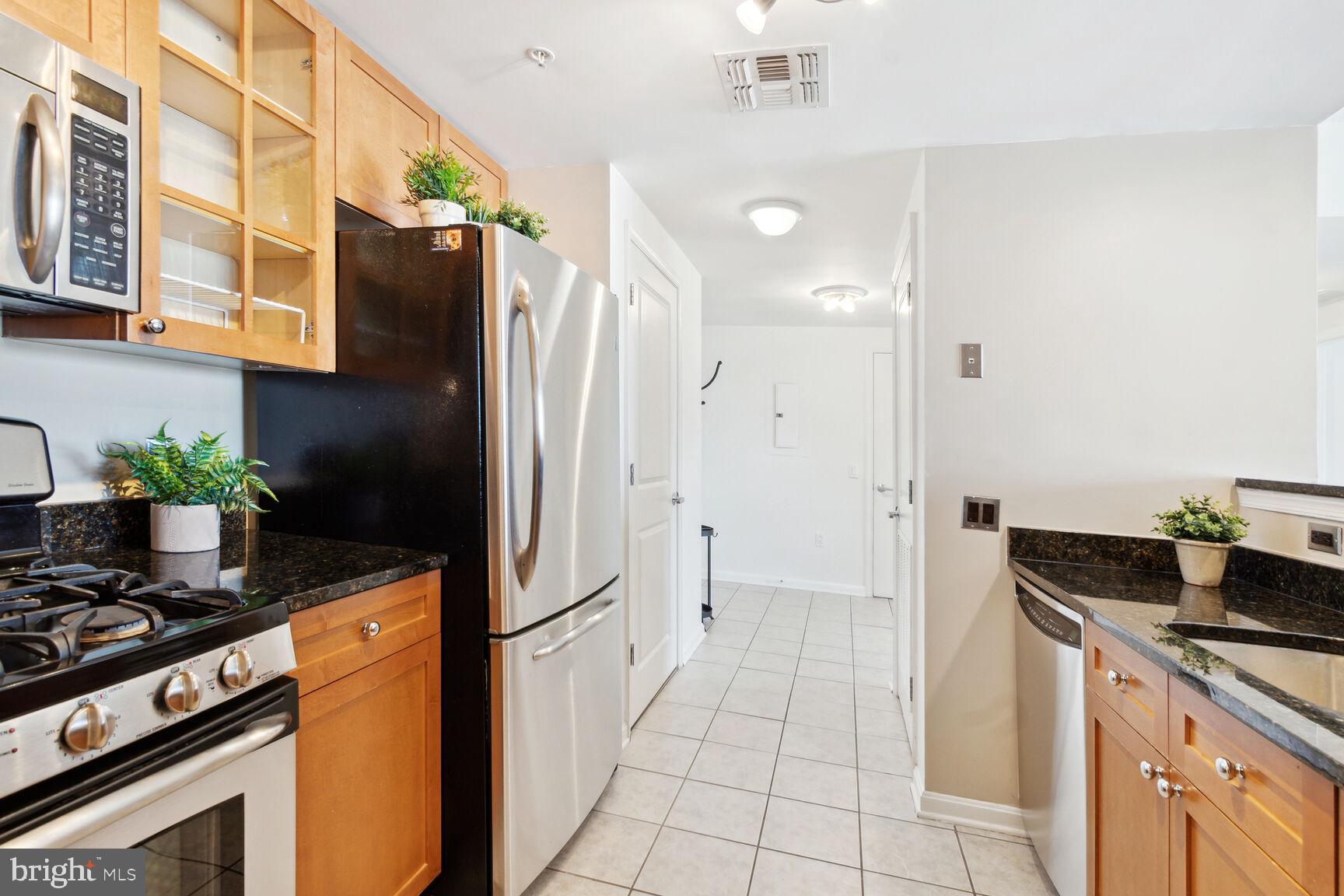 CRESCENT - Residential