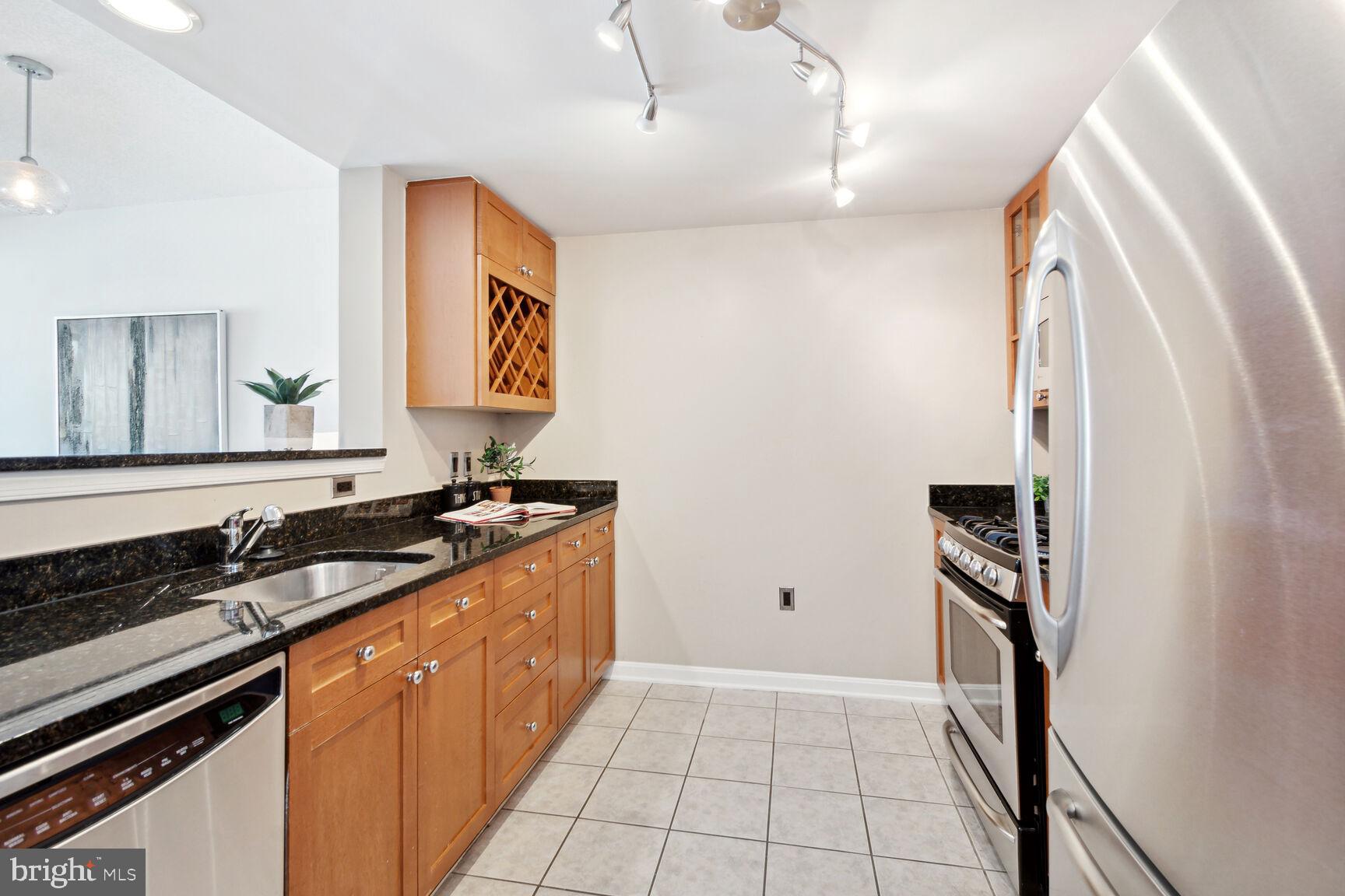 CRESCENT - Residential