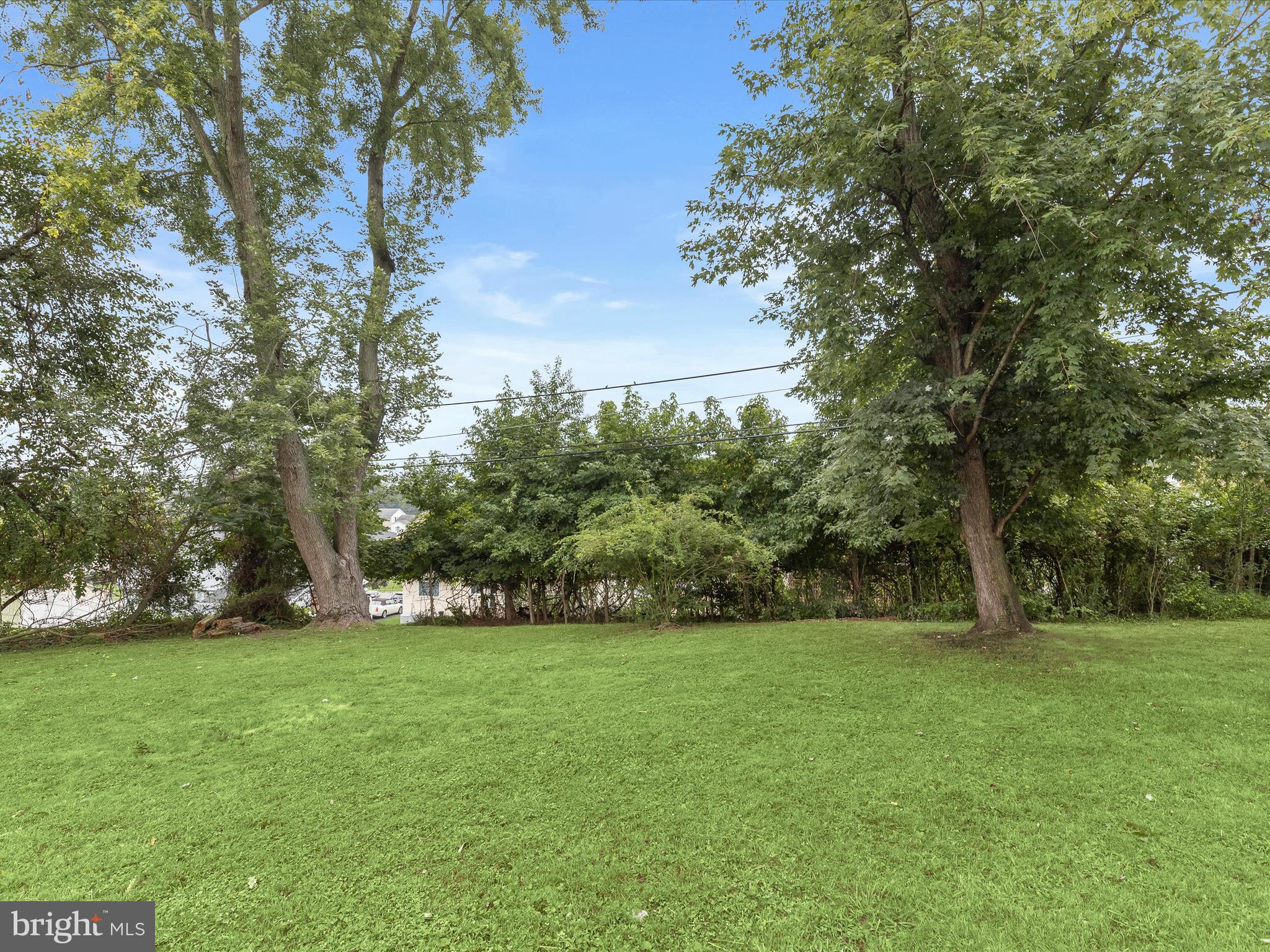 KINGS POINT - Residential