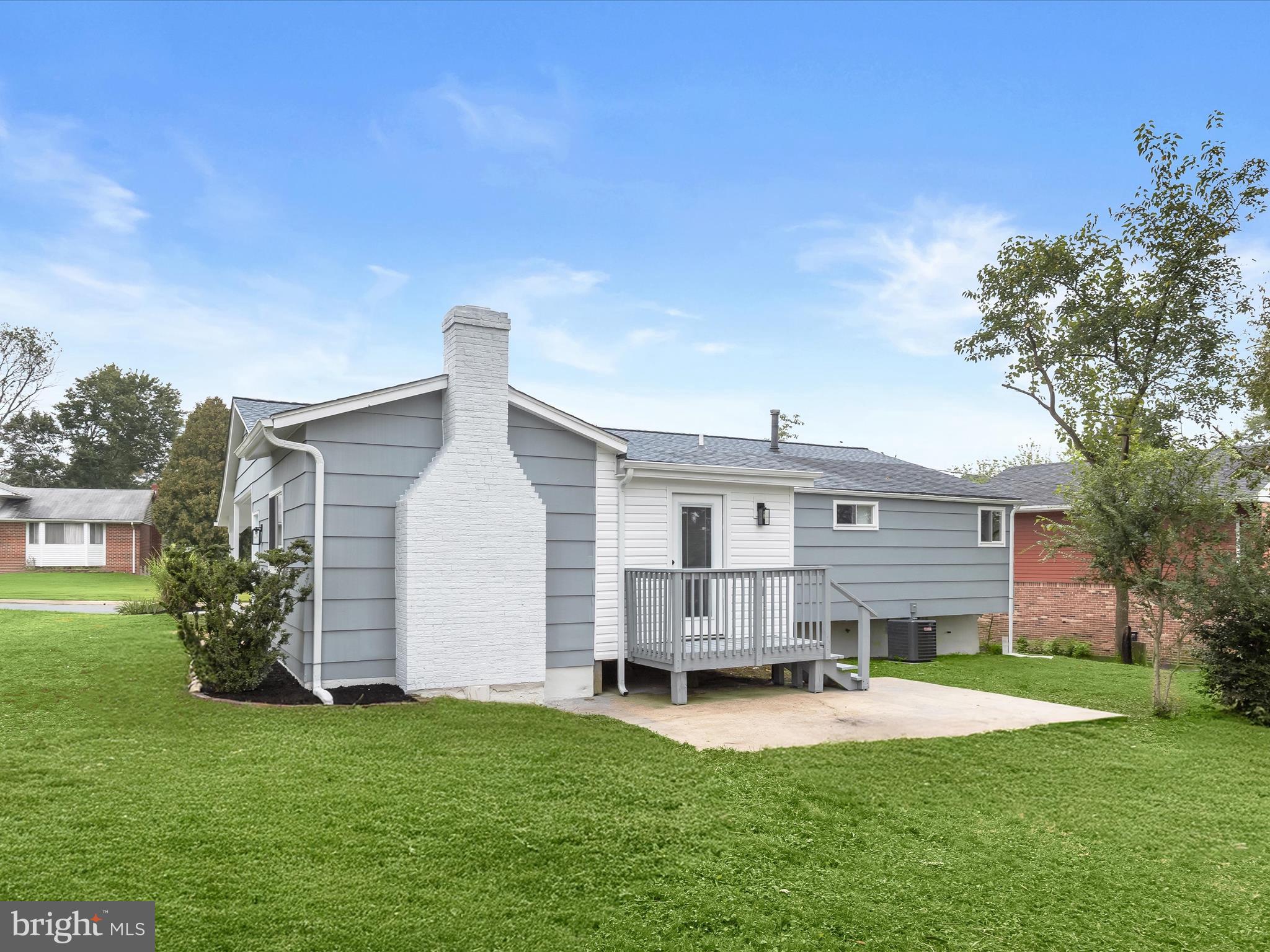 KINGS POINT - Residential