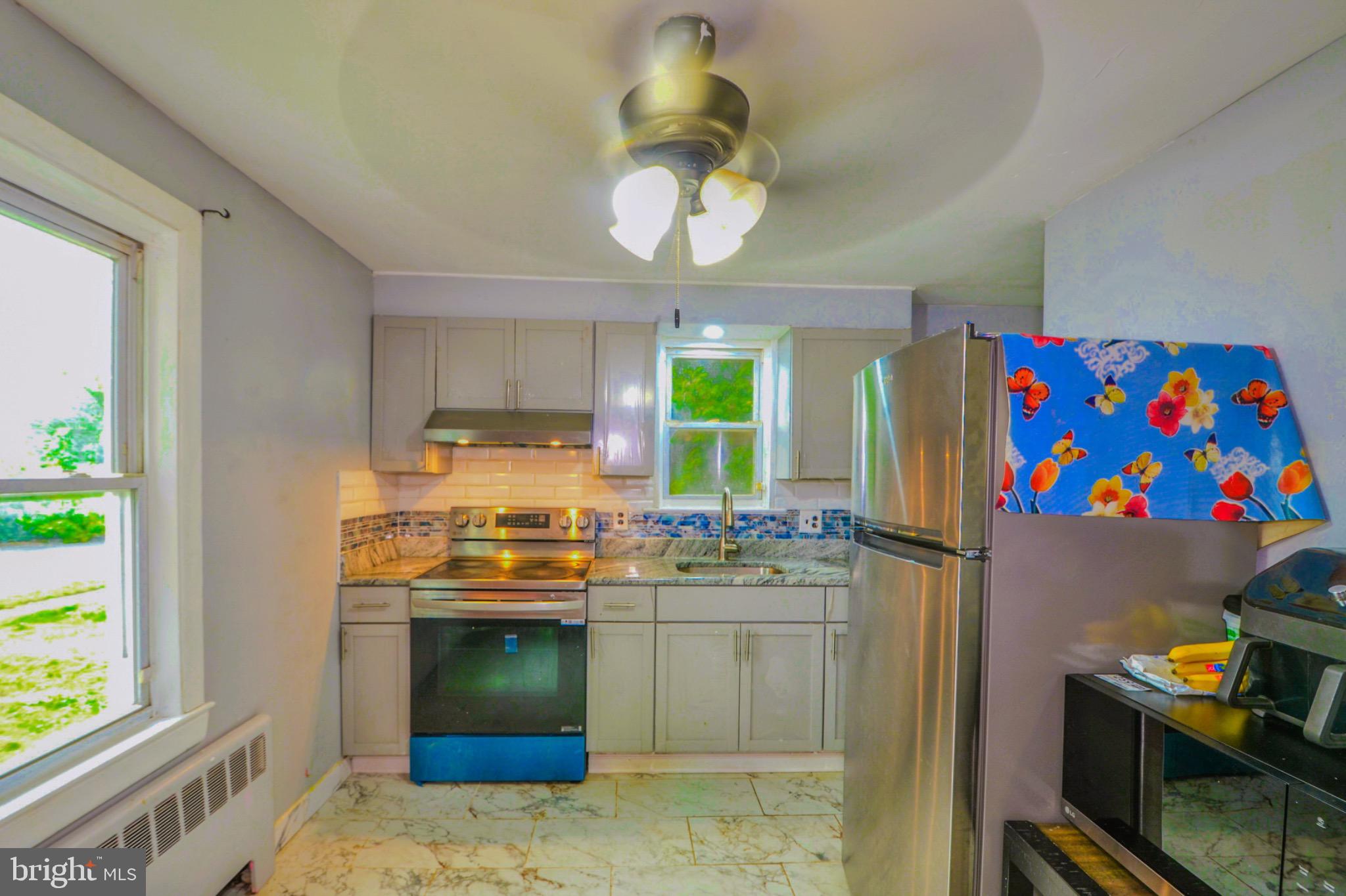 LANSDALE - Residential