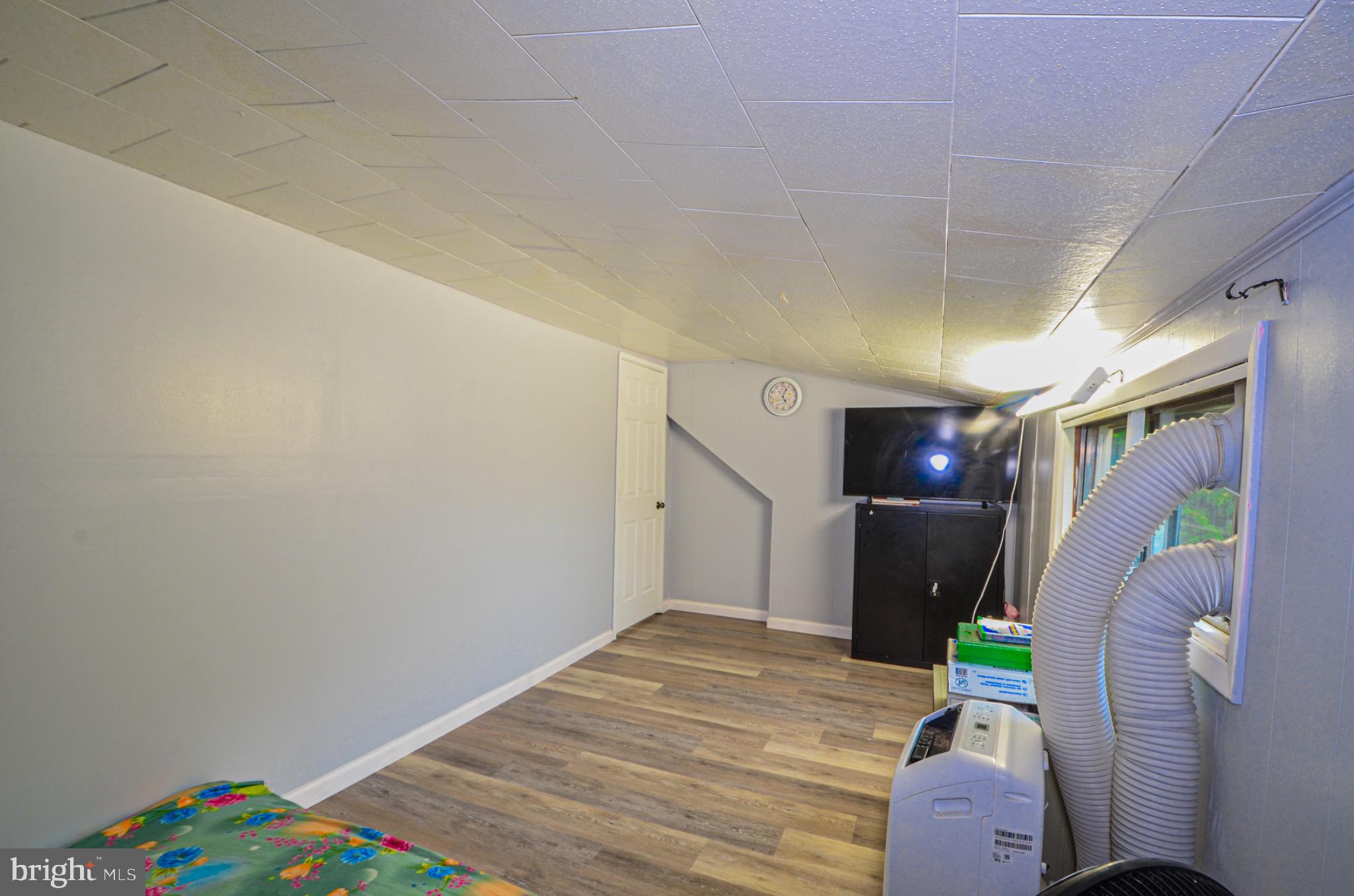 LANSDALE - Residential