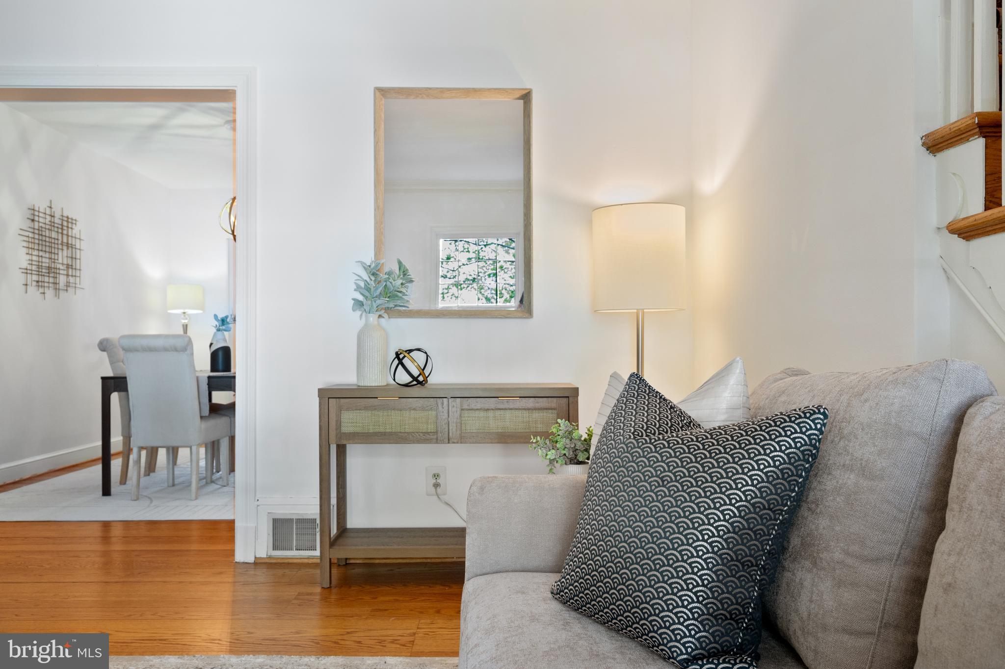 YATES GARDENS - Residential