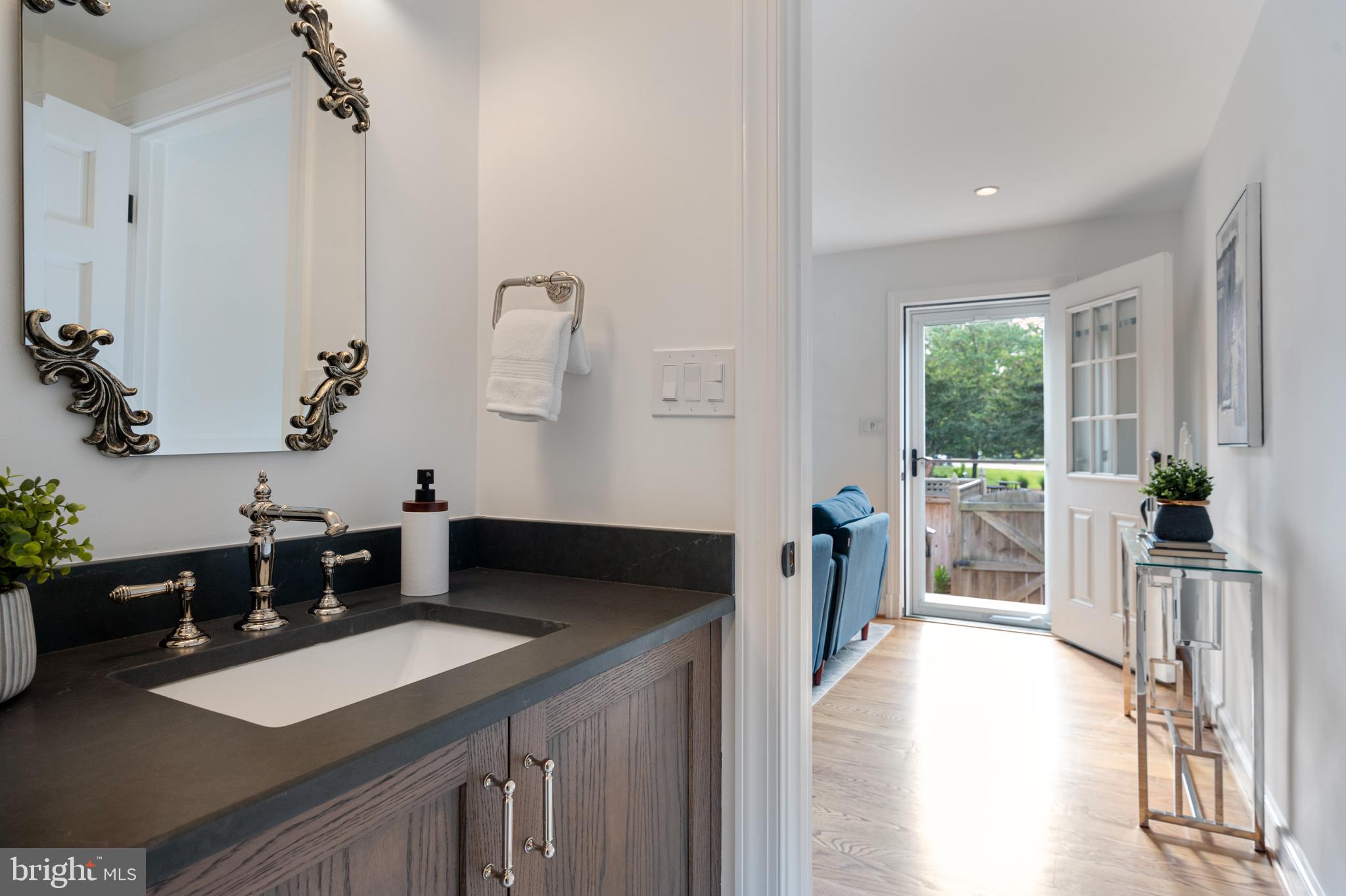 YATES GARDENS - Residential